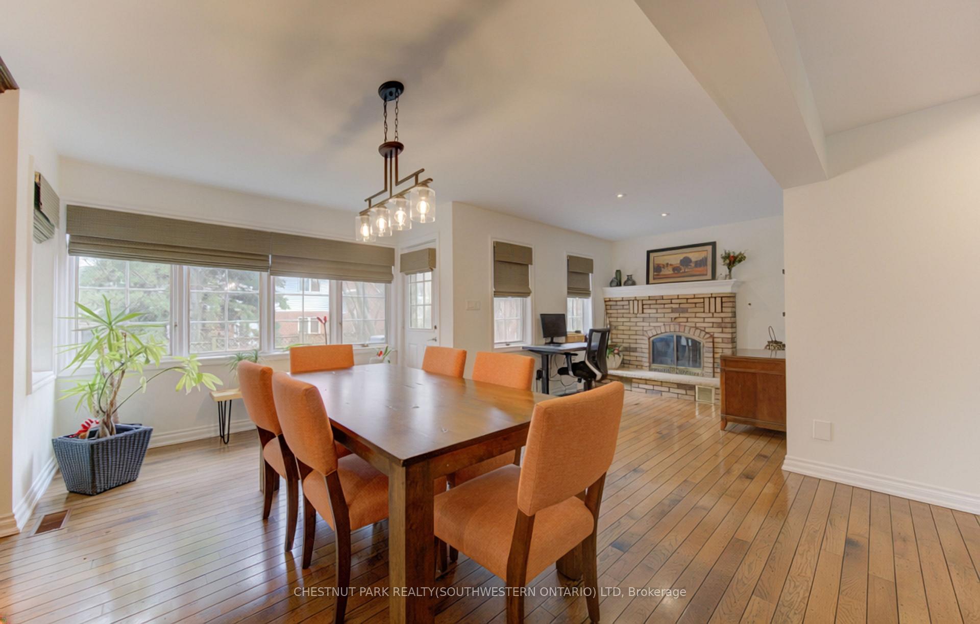 Photo 10 of Unit 9, 306 Roxton Drive, Waterloo, Upper Beechwood — HOMEH
