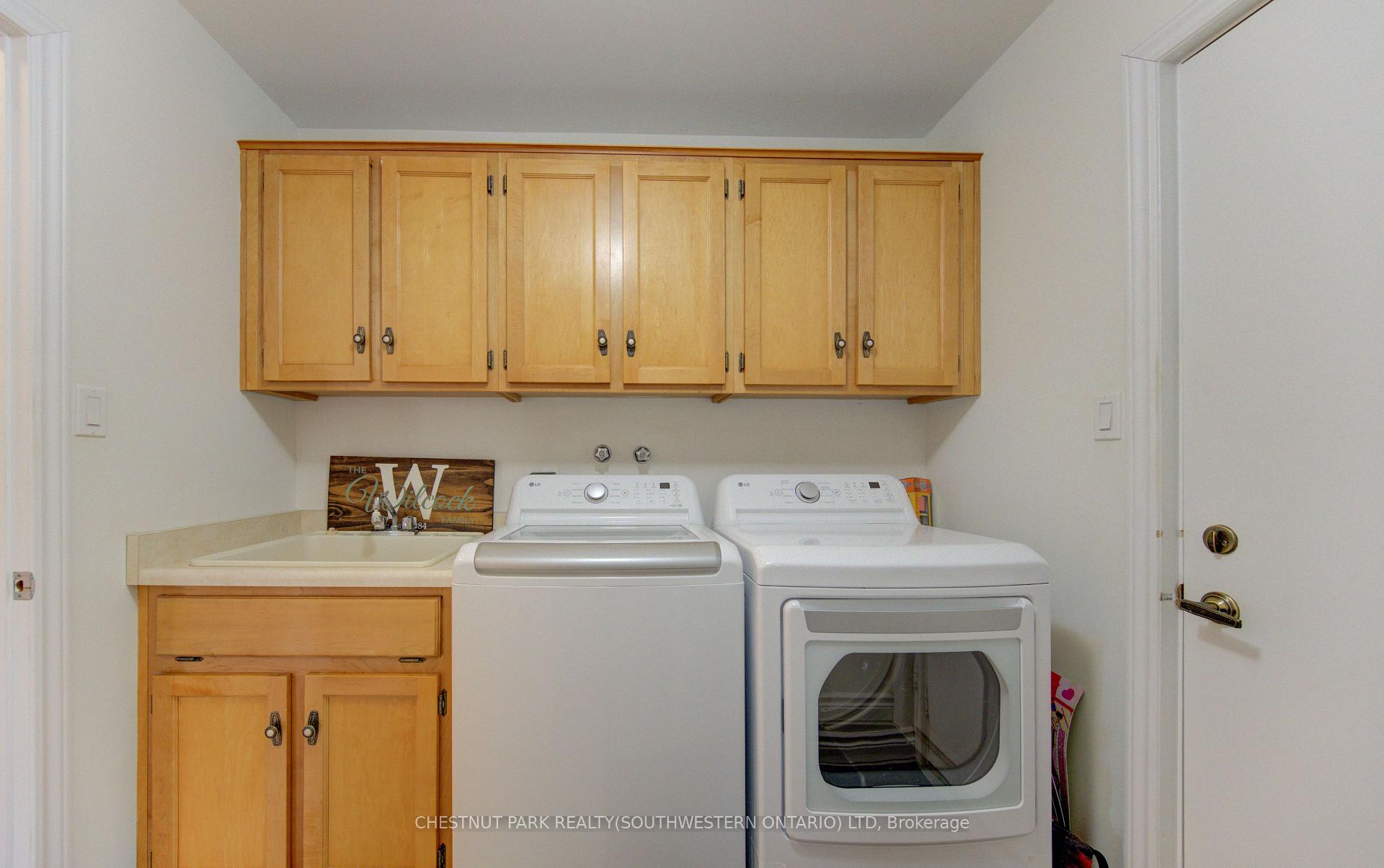 Photo 14 of Unit 9, 306 Roxton Drive, Waterloo, Upper Beechwood — HOMEH