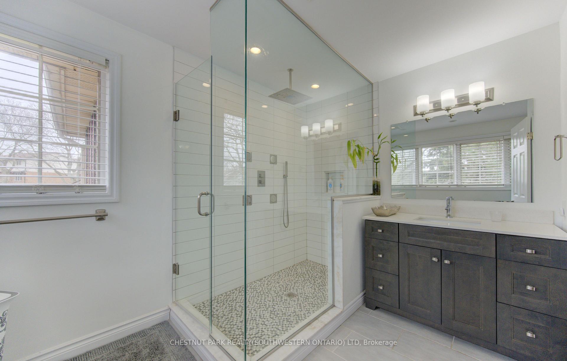 Photo 18 of Unit 9, 306 Roxton Drive, Waterloo, Upper Beechwood — HOMEH