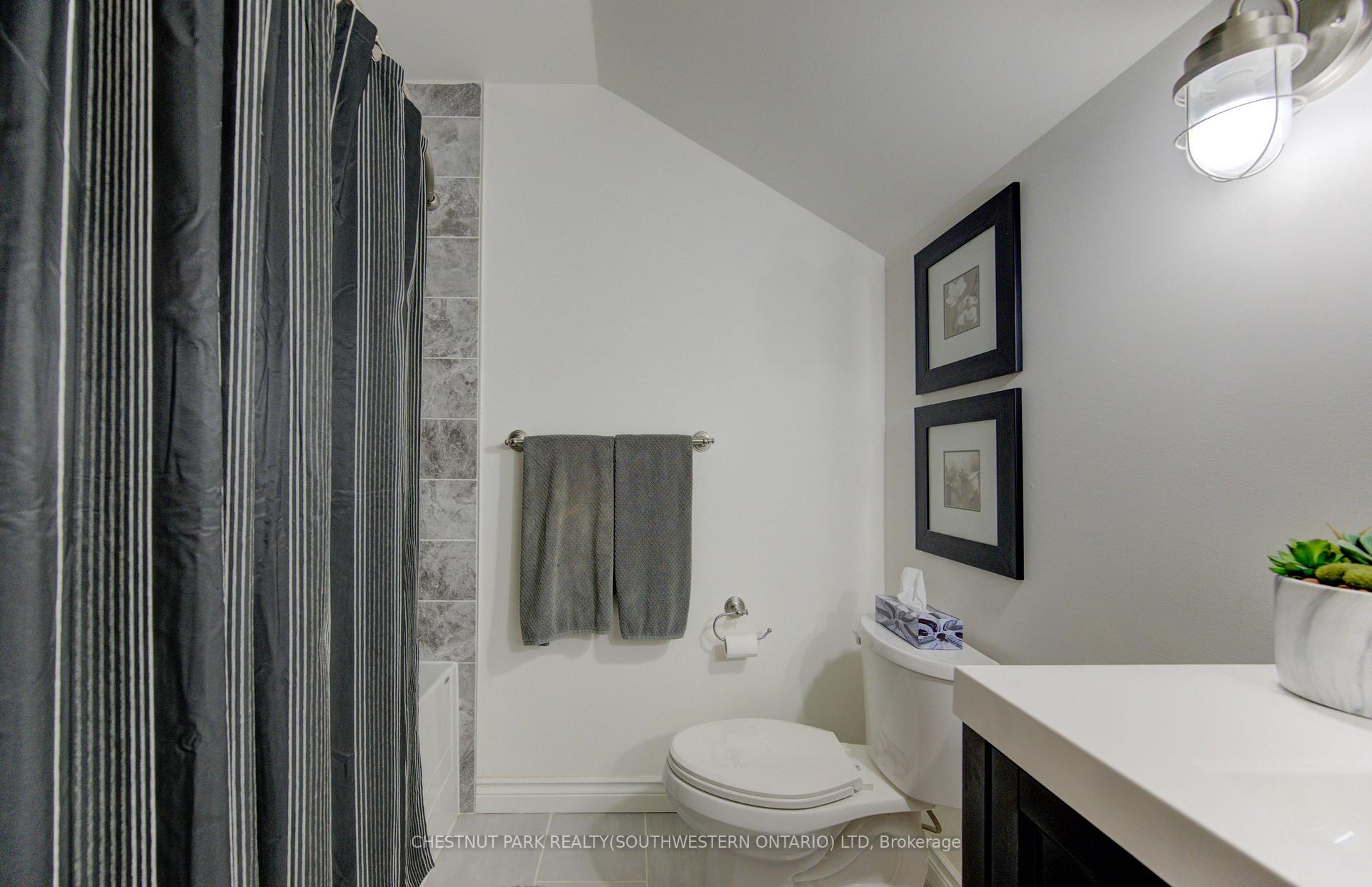 Photo 21 of Unit 9, 306 Roxton Drive, Waterloo, Upper Beechwood — HOMEH