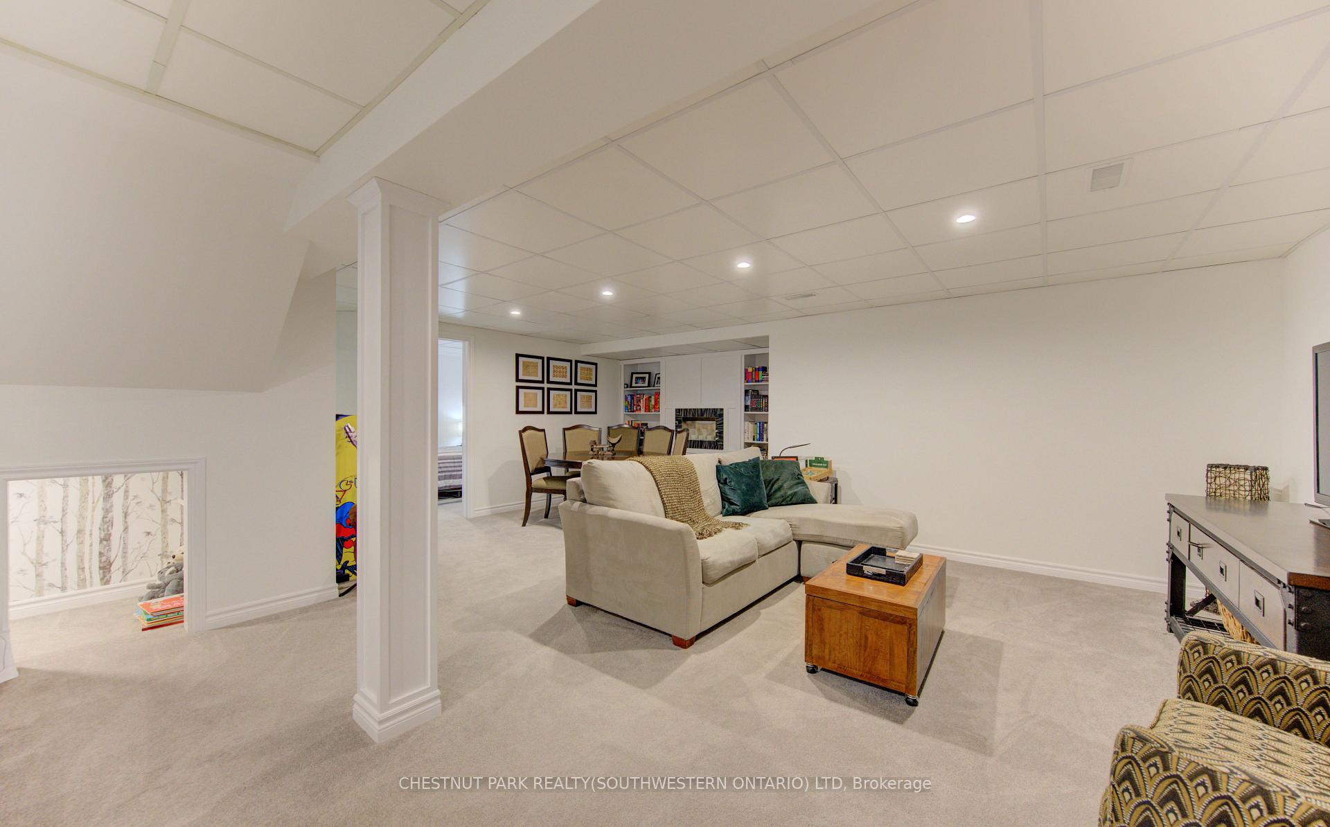 Photo 23 of Unit 9, 306 Roxton Drive, Waterloo, Upper Beechwood — HOMEH