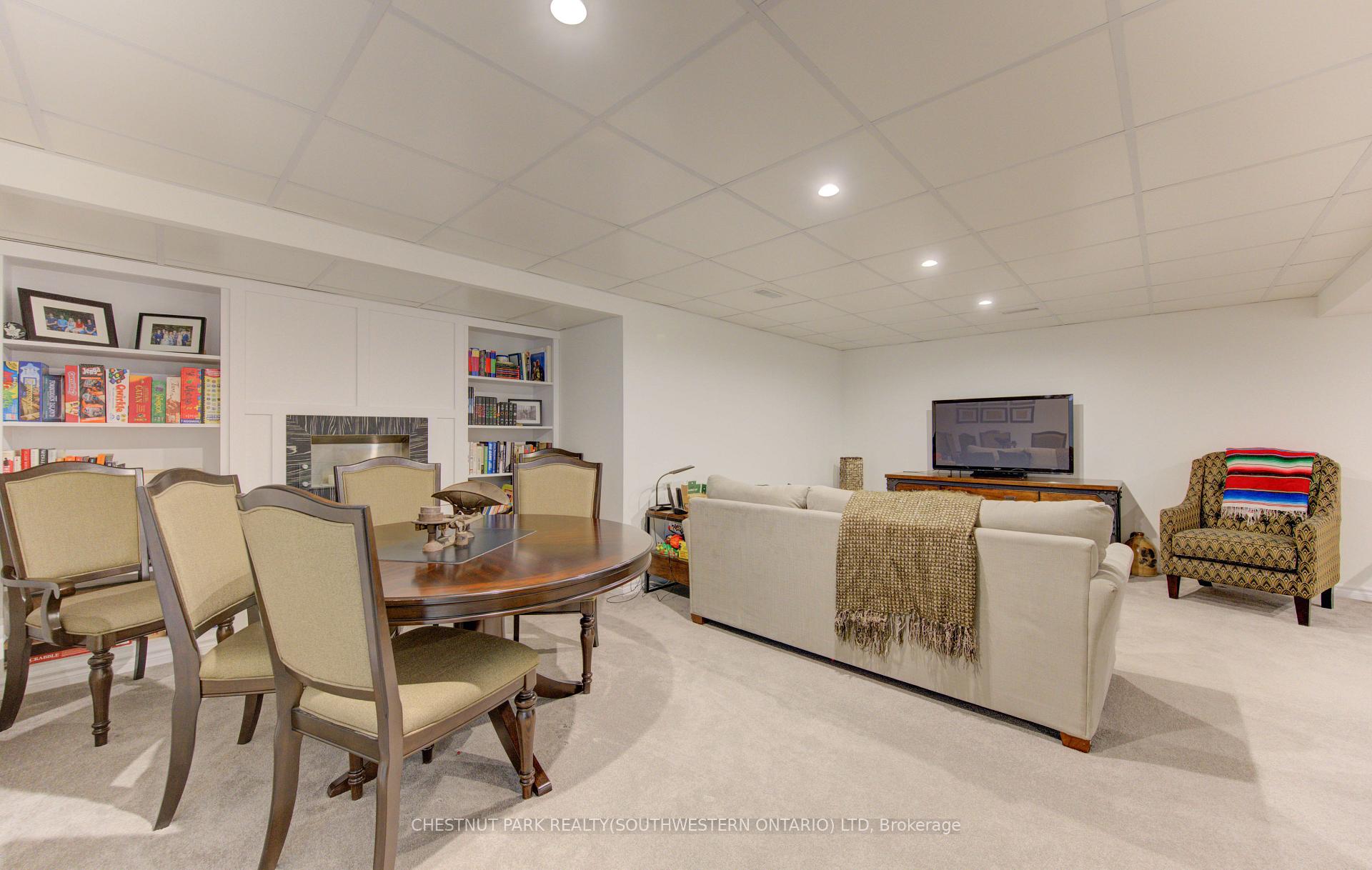 Photo 24 of Unit 9, 306 Roxton Drive, Waterloo, Upper Beechwood — HOMEH