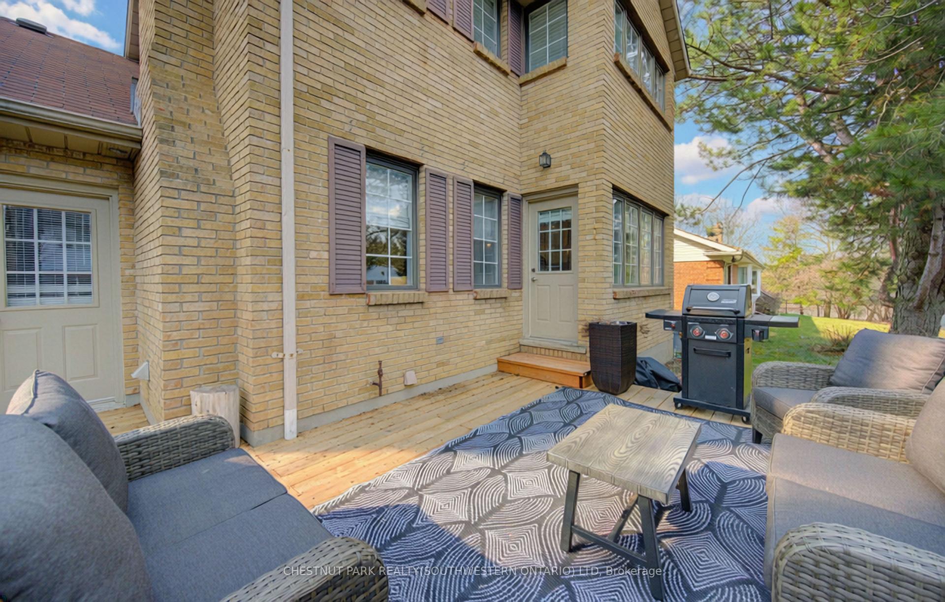 Photo 30 of Unit 9, 306 Roxton Drive, Waterloo, Upper Beechwood — HOMEH