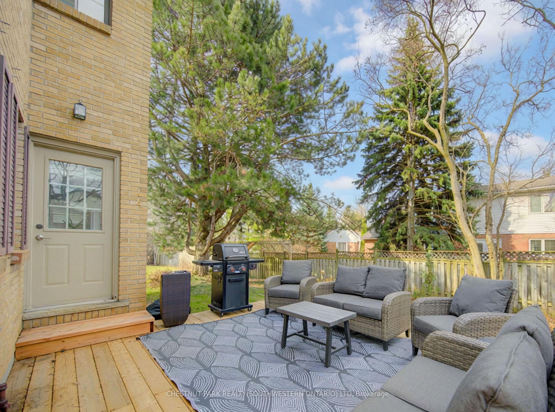 Photo 31 of Unit 9, 306 Roxton Drive, Waterloo, Upper Beechwood — HOMEH