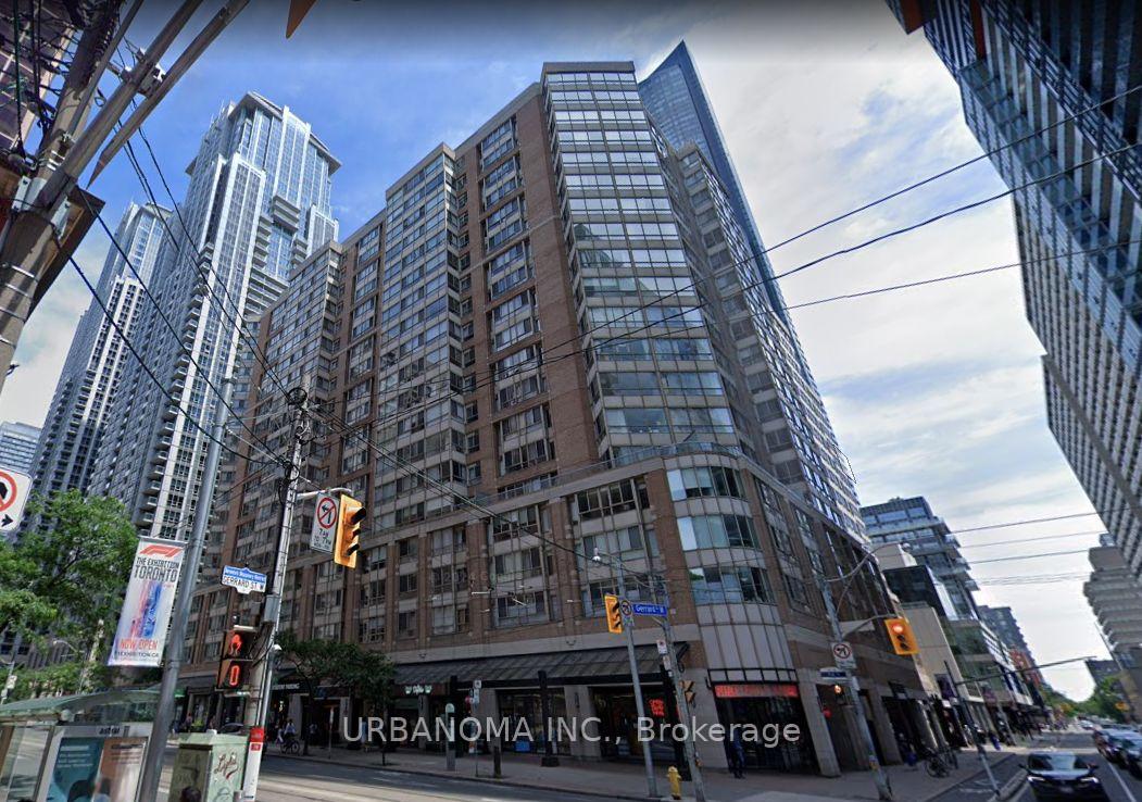 Front of Unit 409, 717 Bay Street