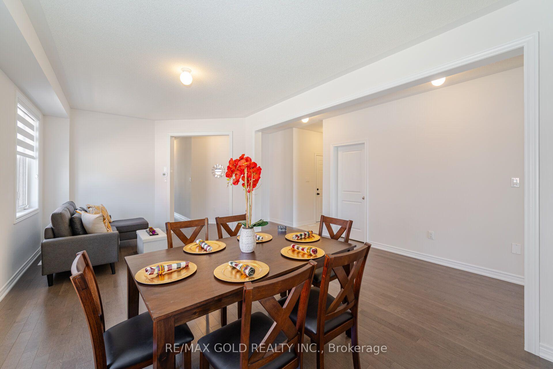 Photo 8 of 210 Chippewa Avenue, Shelburne — HOMEH