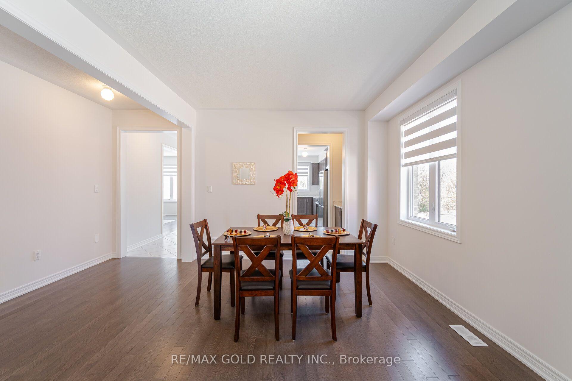 Photo 10 of 210 Chippewa Avenue, Shelburne — HOMEH