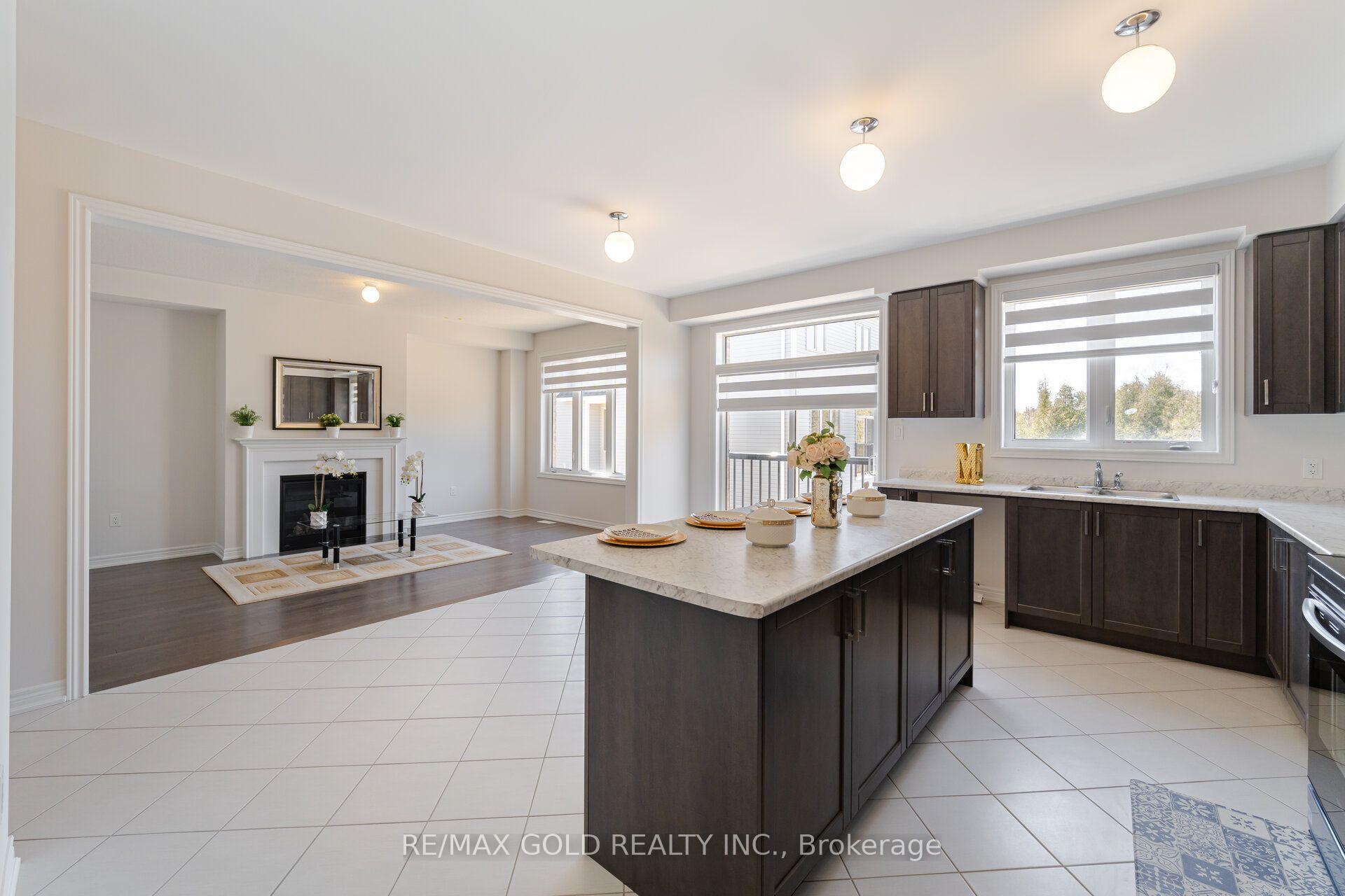 Photo 16 of 210 Chippewa Avenue, Shelburne — HOMEH