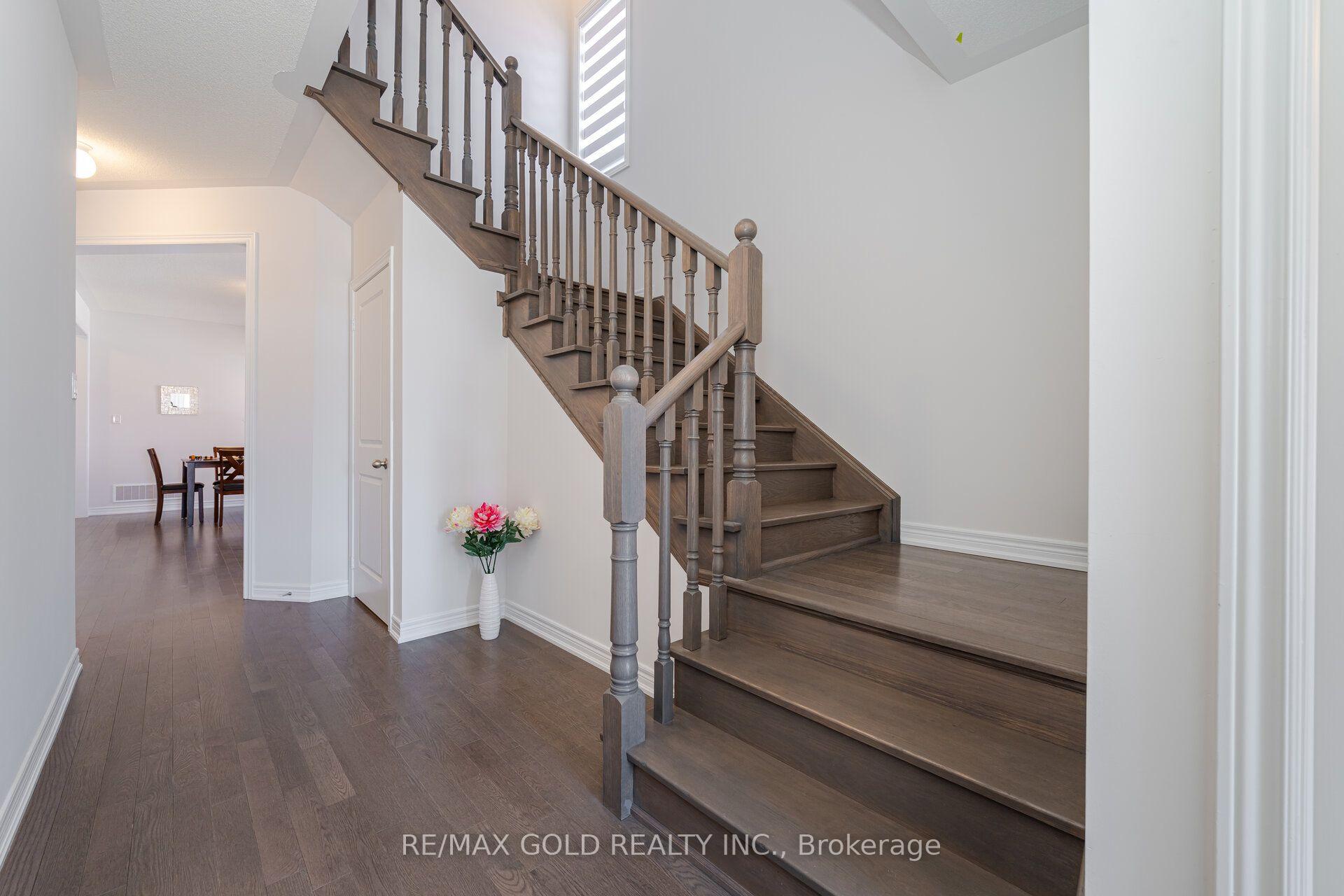 Photo 28 of 210 Chippewa Avenue, Shelburne — HOMEH