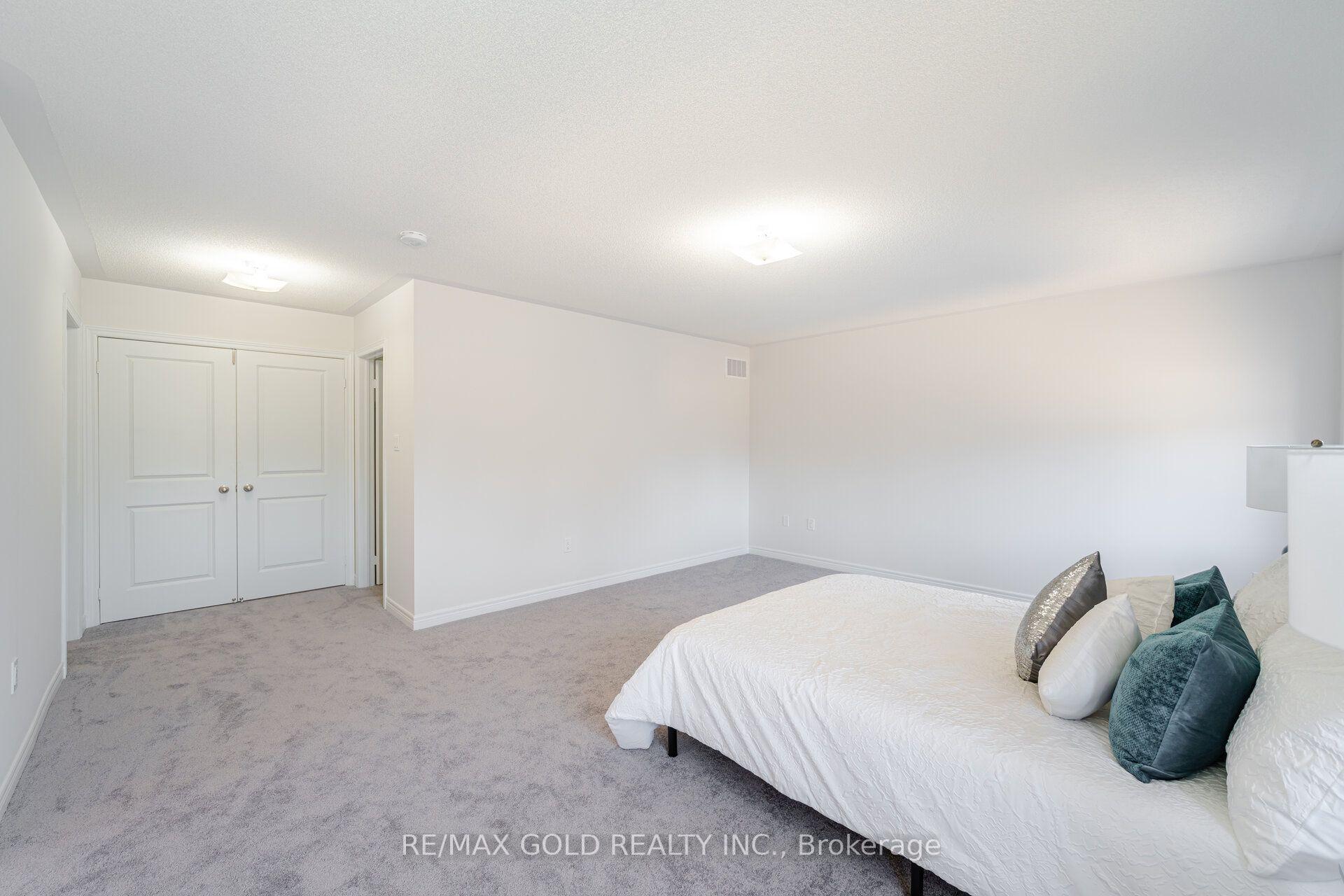 Photo 31 of 210 Chippewa Avenue, Shelburne — HOMEH