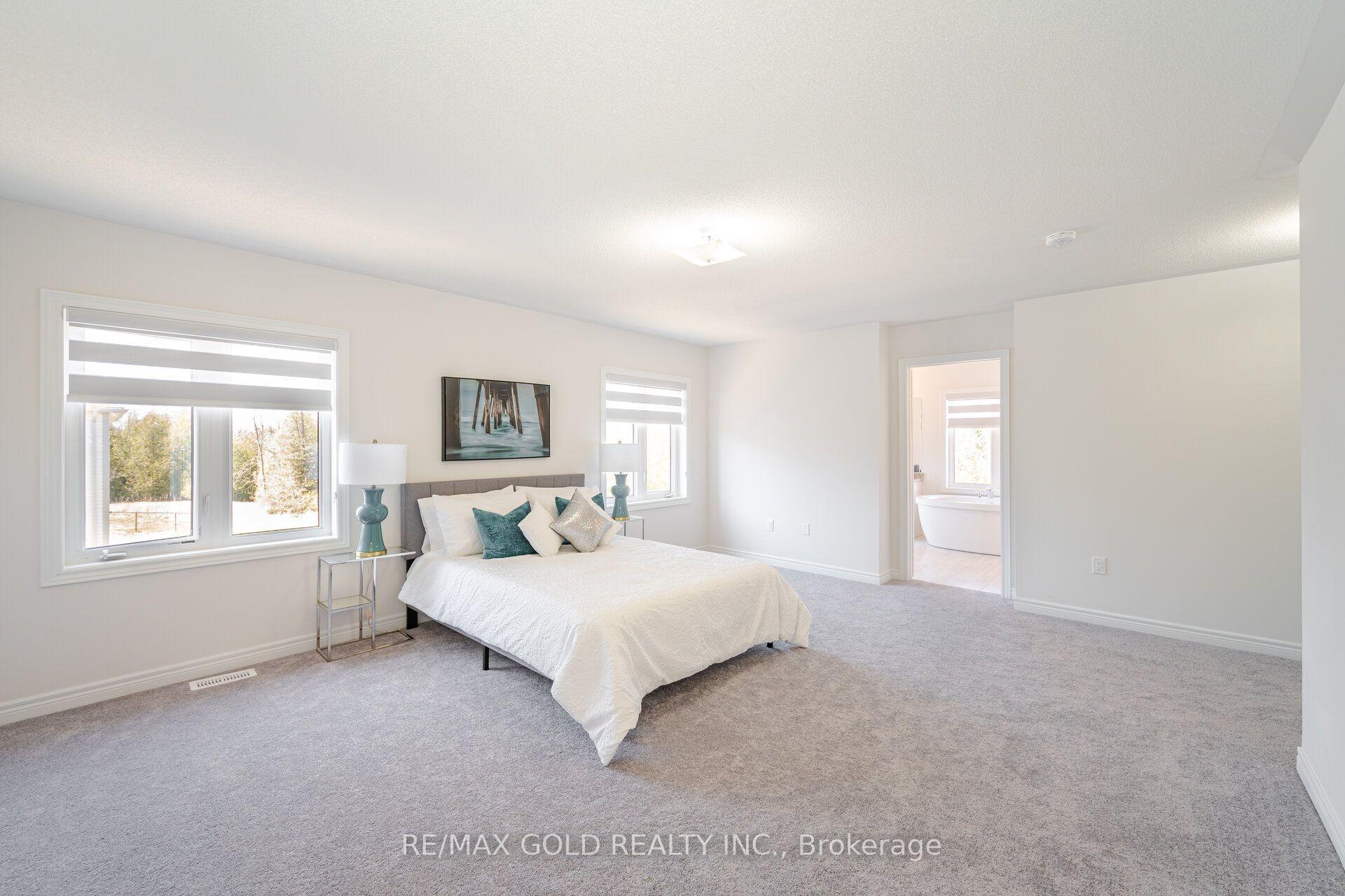 Photo 32 of 210 Chippewa Avenue, Shelburne — HOMEH