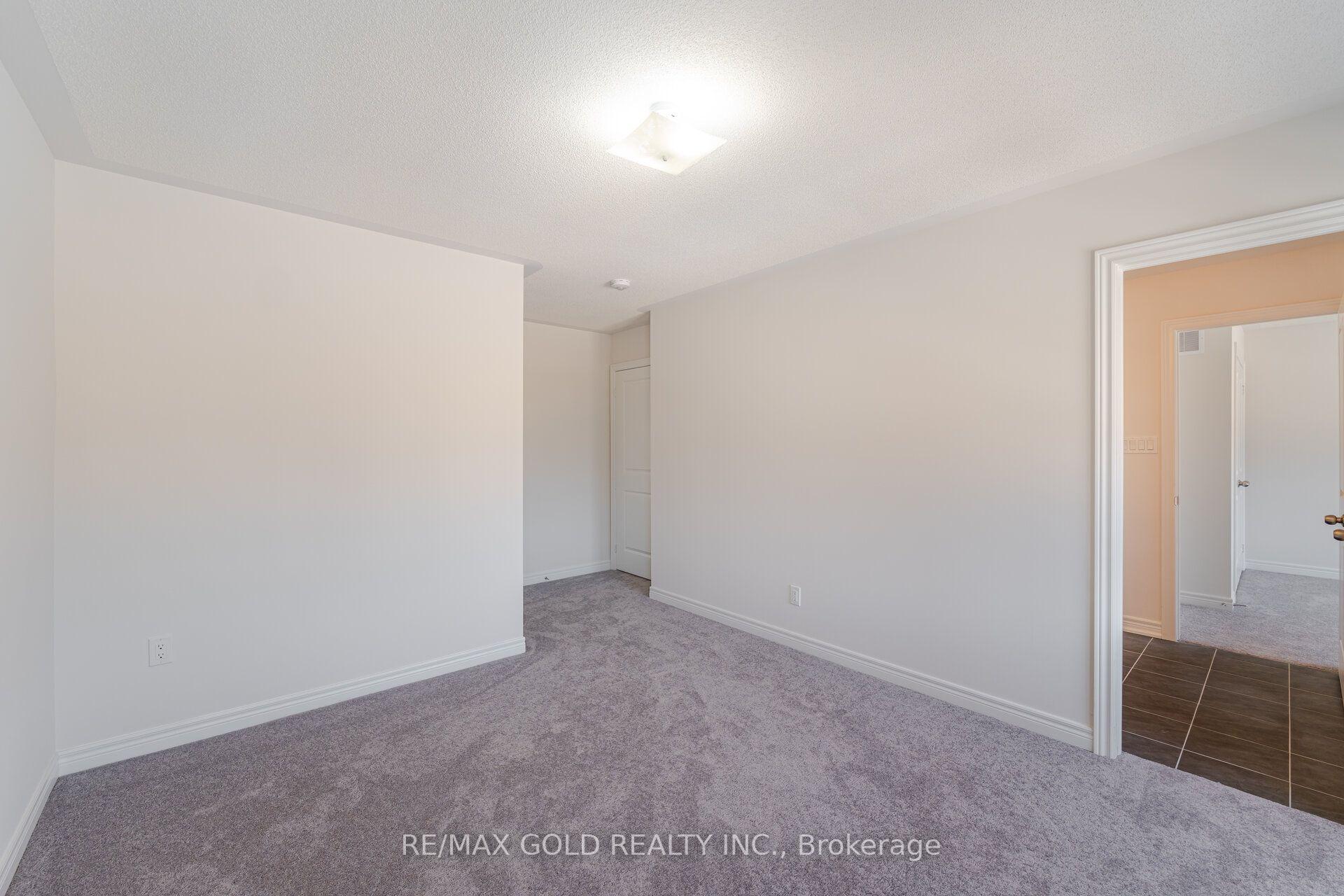 Photo 37 of 210 Chippewa Avenue, Shelburne — HOMEH