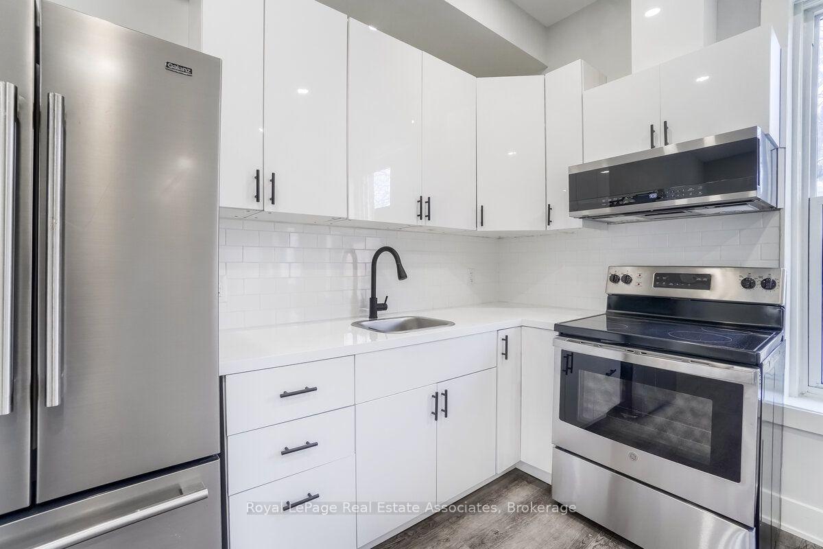 Photo 9 of Unit 1, 39 Welland Avenue S, St. Catharines, Downtown — HOMEH