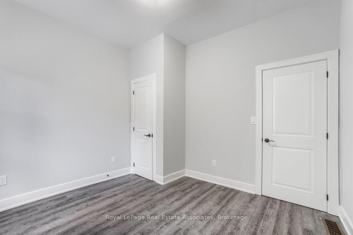 Photo 15 of Unit 1, 39 Welland Avenue S, St. Catharines, Downtown — HOMEH