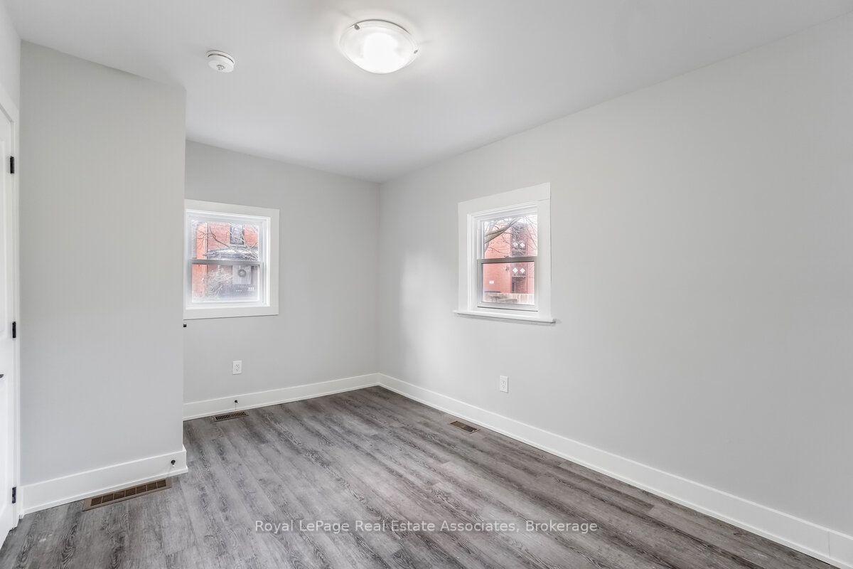 Photo 18 of Unit 1, 39 Welland Avenue S, St. Catharines, Downtown — HOMEH