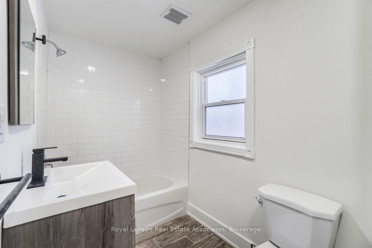 Photo 19 of Unit 1, 39 Welland Avenue S, St. Catharines, Downtown — HOMEH