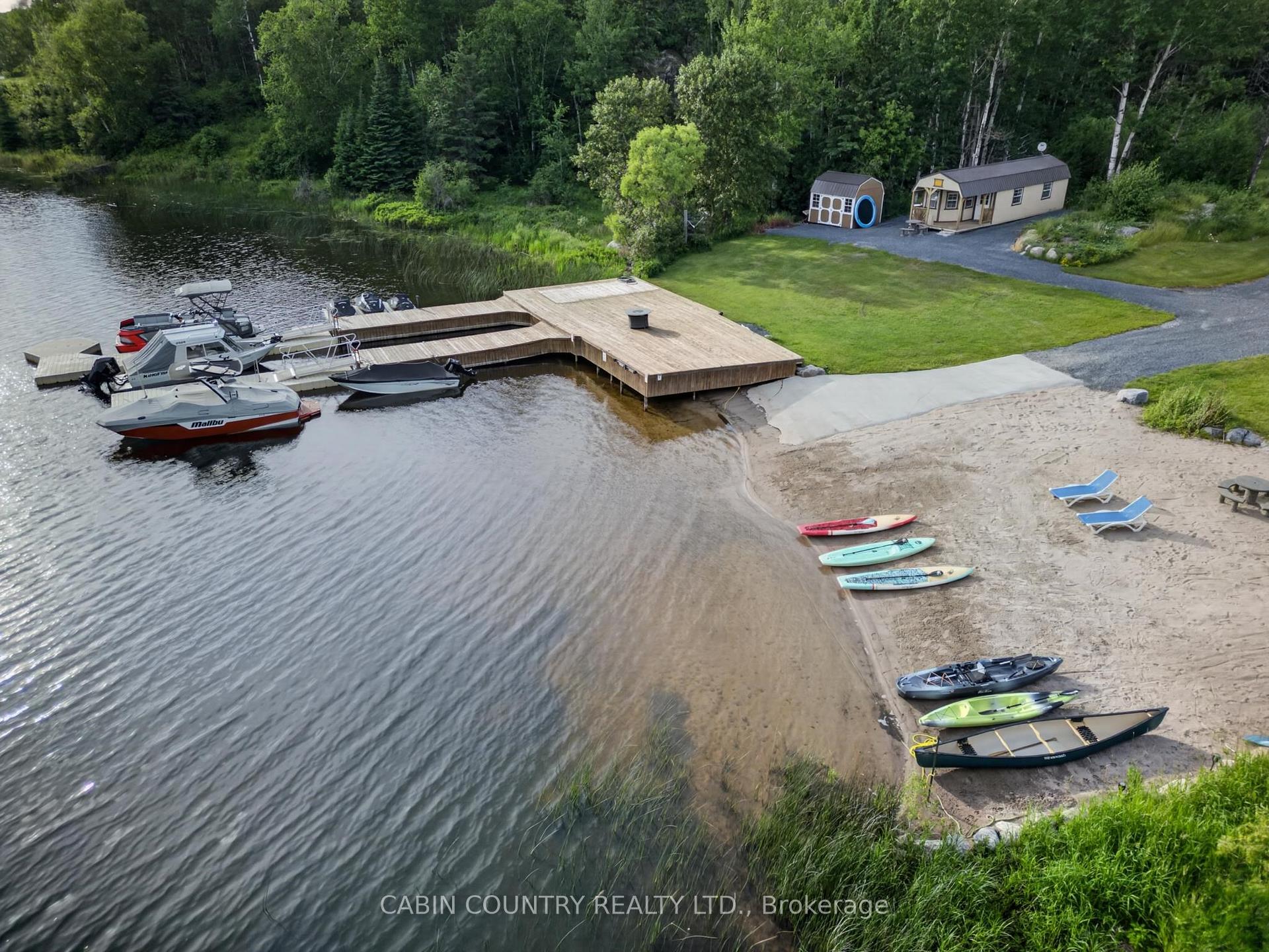 Photo 2 of 746 East Melick Road, Kenora, Kenora Northeast — HOMEH