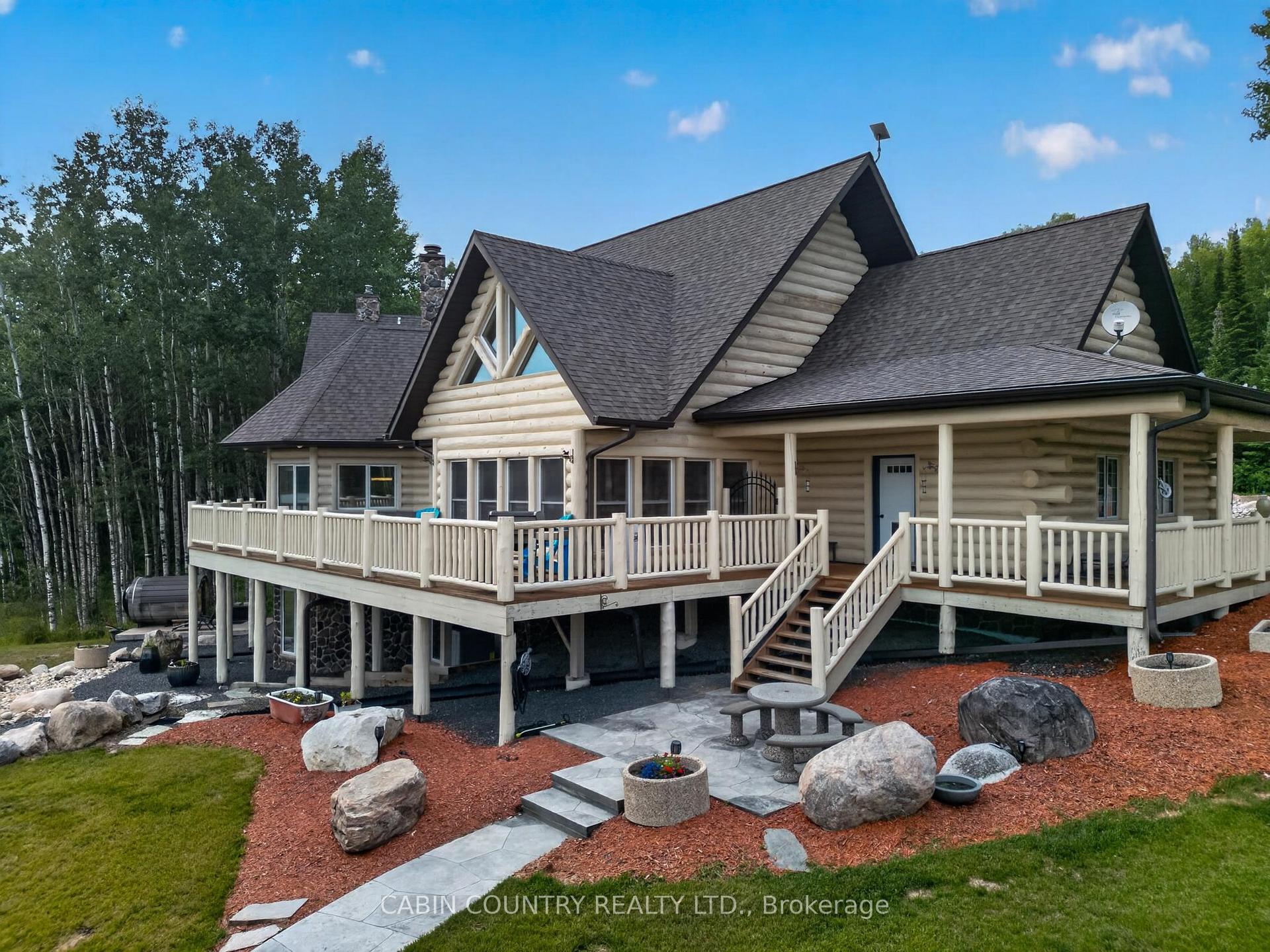 Photo 3 of 746 East Melick Road, Kenora, Kenora Northeast — HOMEH