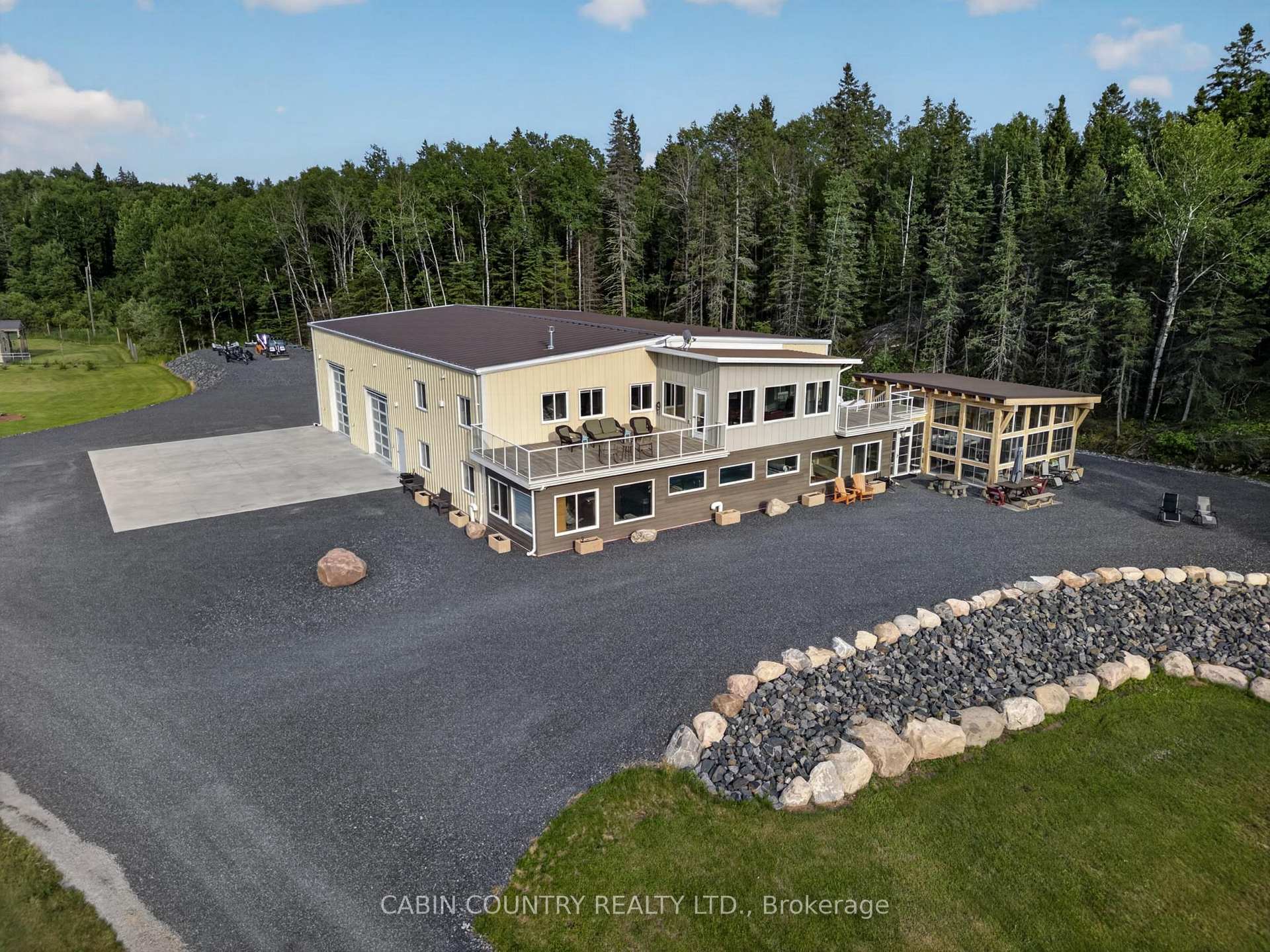 Photo 33 of 746 East Melick Road, Kenora, Kenora Northeast — HOMEH