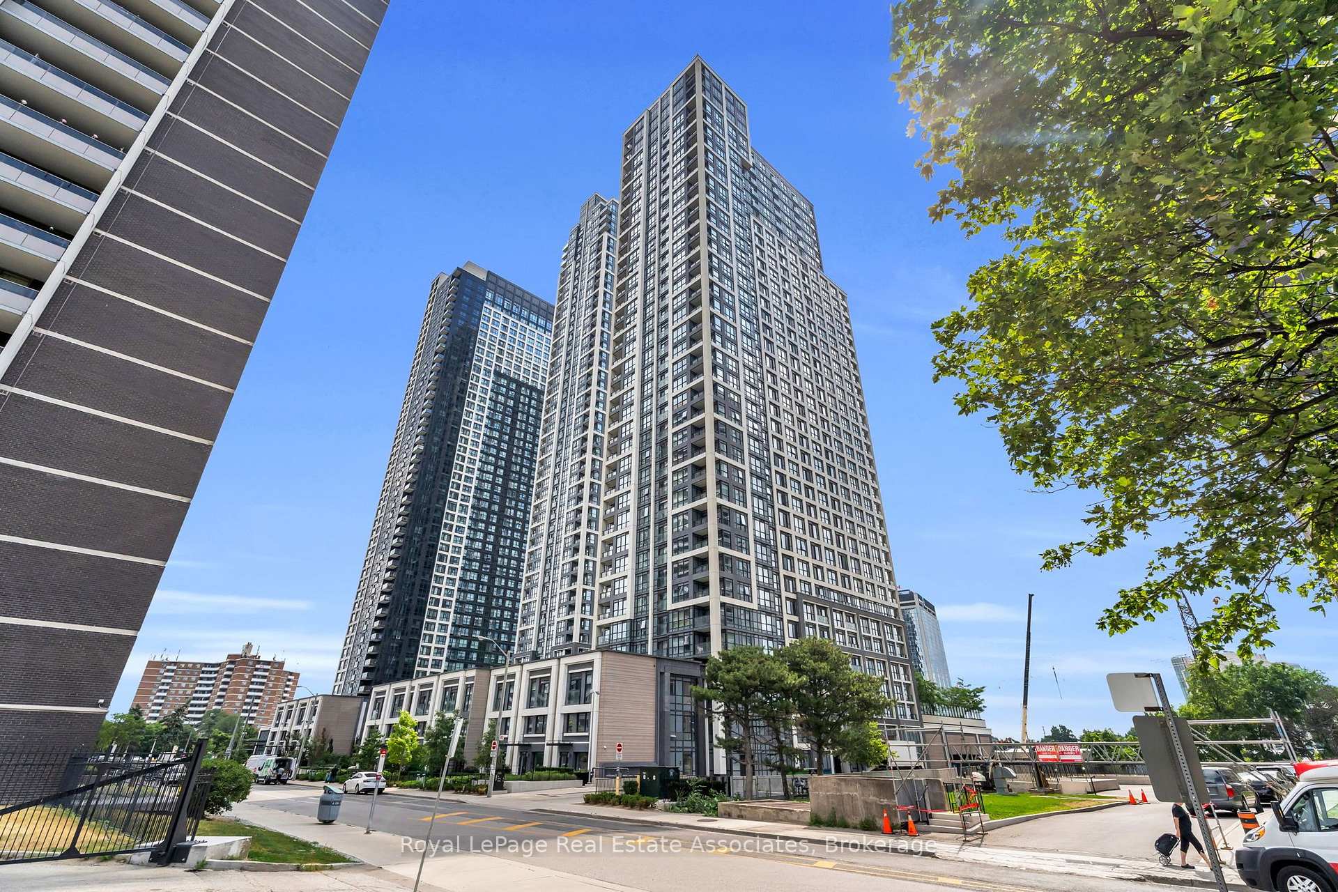 Photo 33 of Unit 1528, 5 Mabelle Avenue, Etobicoke, Islington-City Centre West — HOMEH