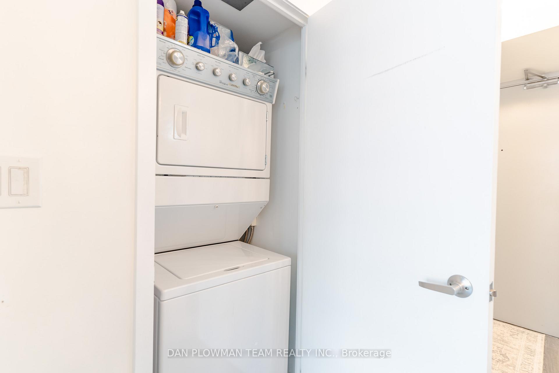 Photo 18 of Unit 1006, 8 Telegram Mews, Toronto, Waterfront Communities — HOMEH
