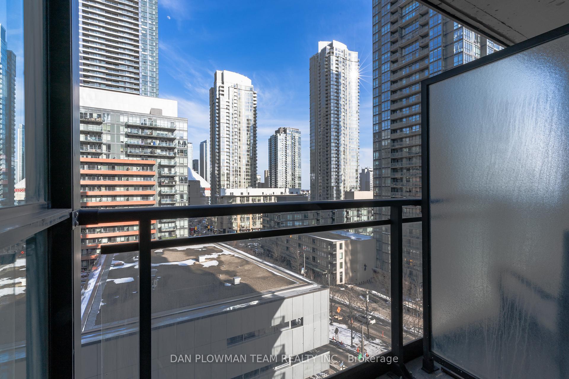 Photo 19 of Unit 1006, 8 Telegram Mews, Toronto, Waterfront Communities — HOMEH