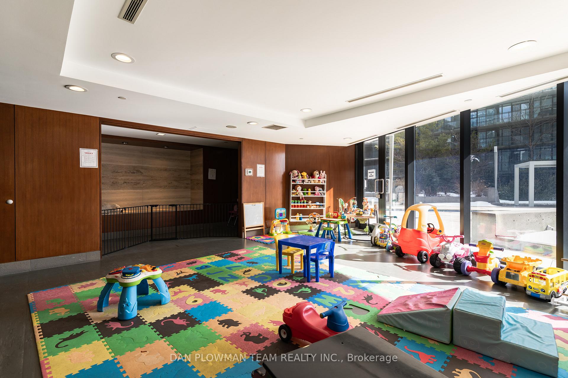 Photo 29 of Unit 1006, 8 Telegram Mews, Toronto, Waterfront Communities — HOMEH