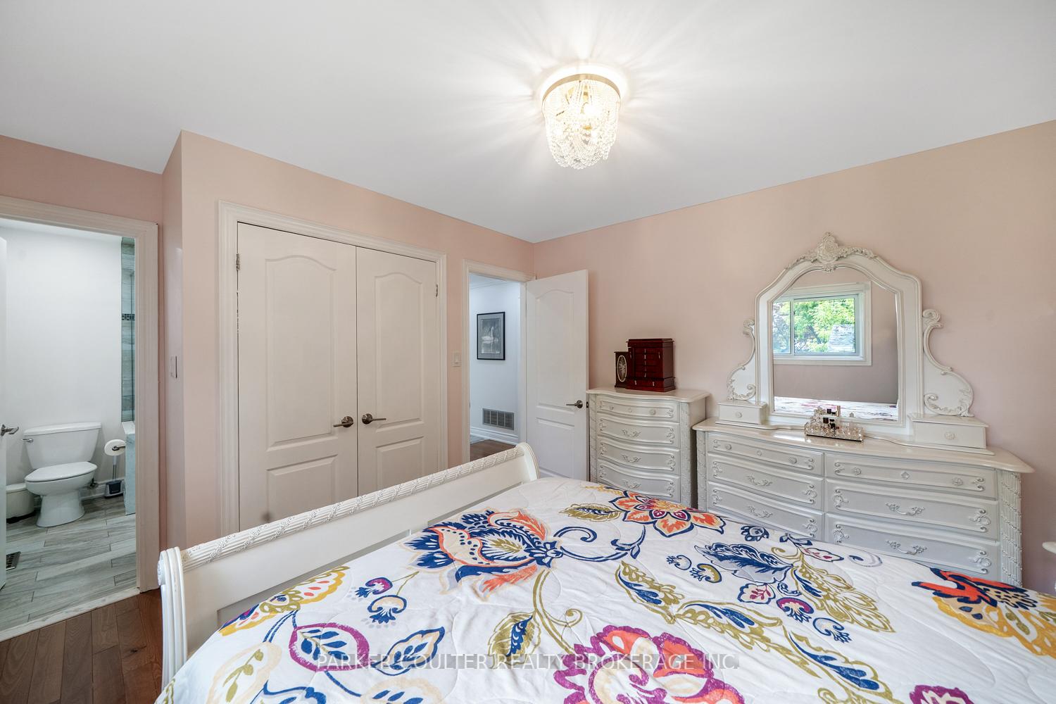 Photo 19 of 289 Pine Drive, Barrie, Bayshore — HOMEH