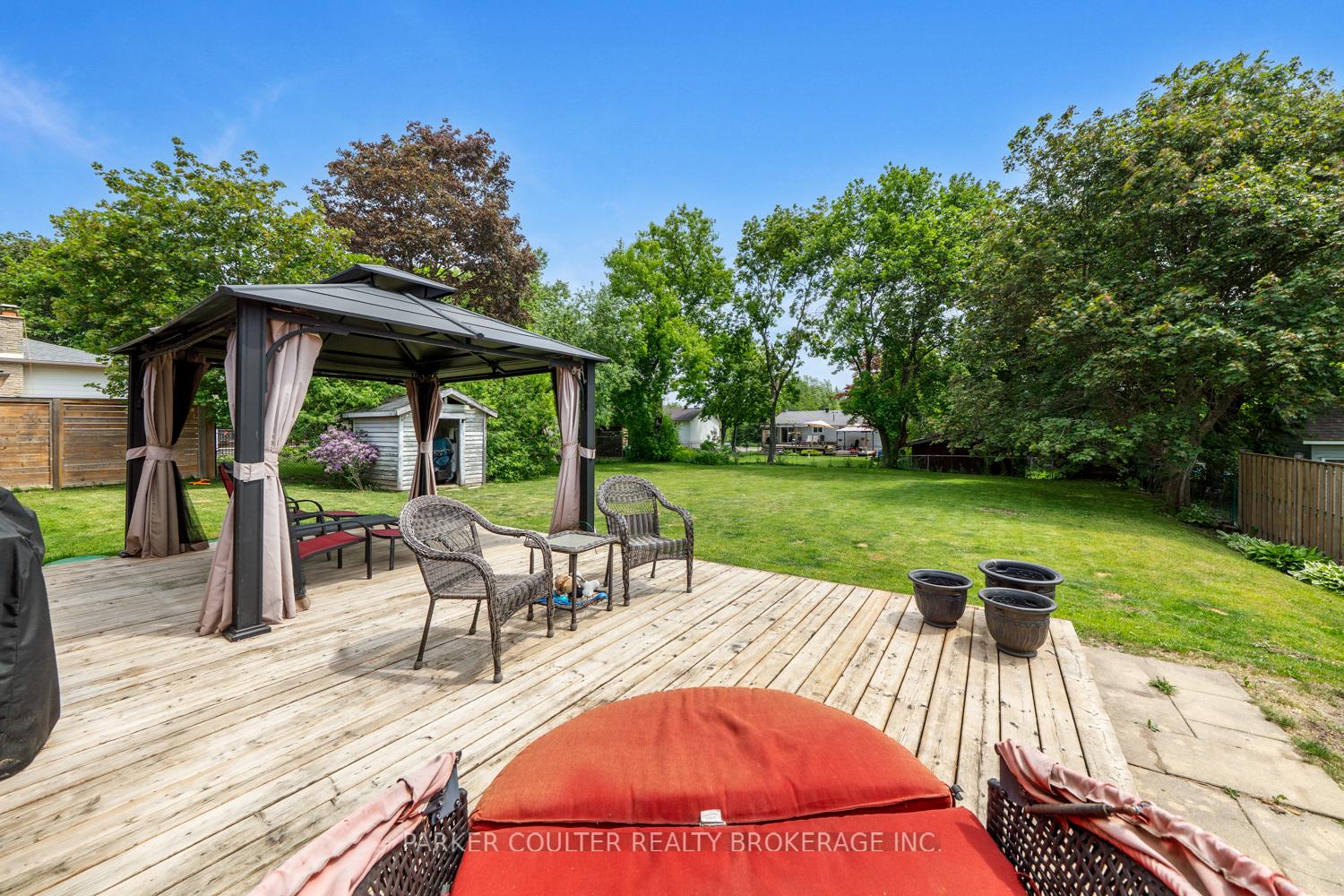 Photo 32 of 289 Pine Drive, Barrie, Bayshore — HOMEH