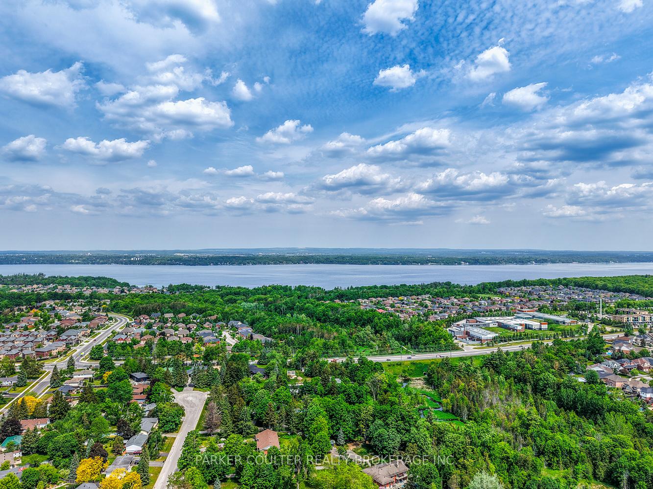 Photo 39 of 289 Pine Drive, Barrie, Bayshore — HOMEH