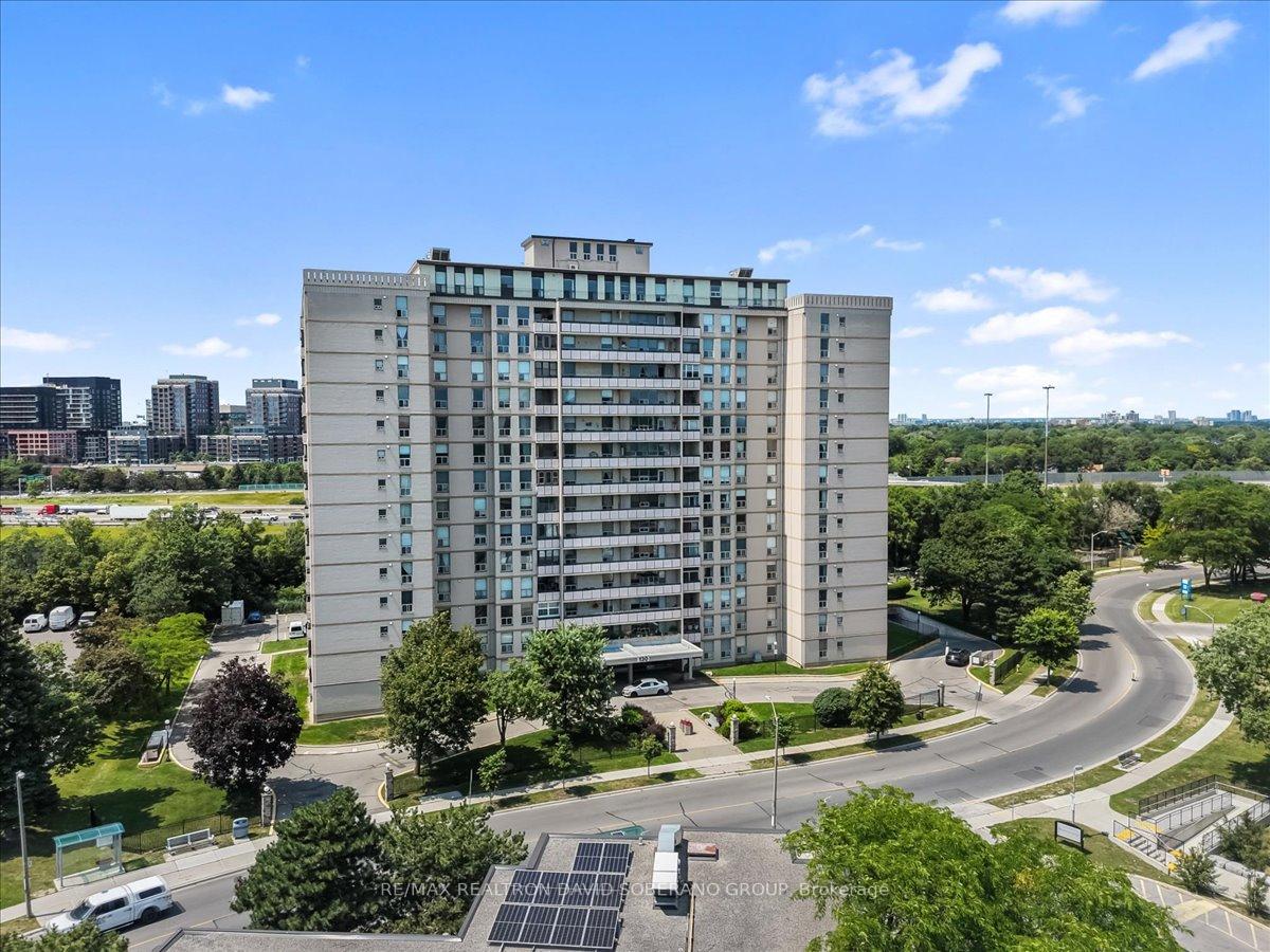 Photo of Unit 601, 130 Neptune Drive