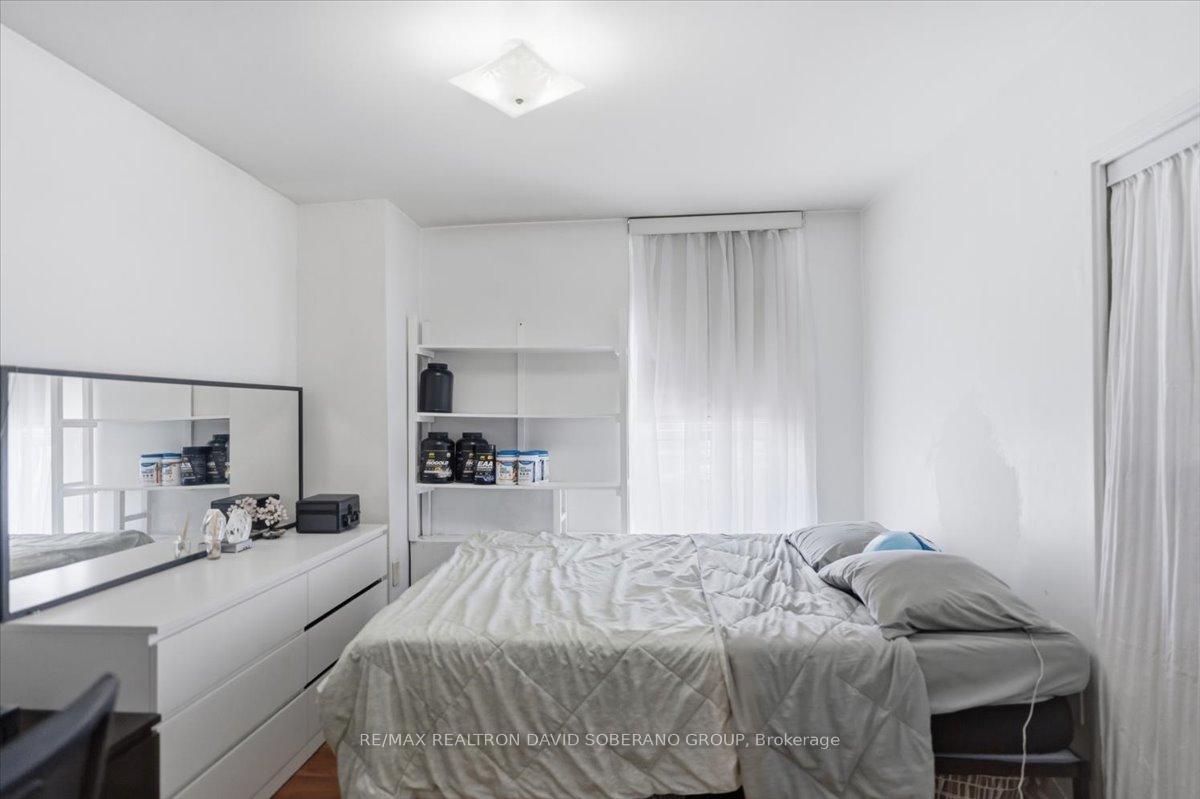 Photo 25 of Unit 601, 130 Neptune Drive, Toronto, Englemount-Lawrence — HOMEH