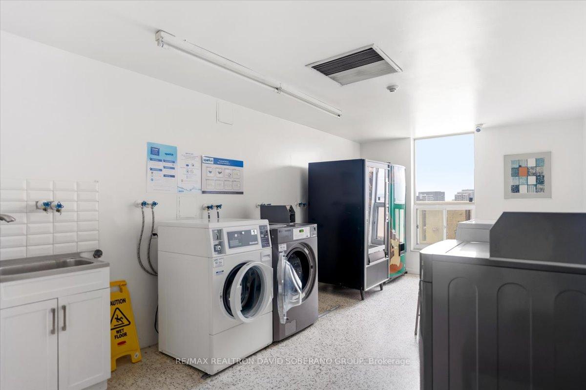 Photo 34 of Unit 601, 130 Neptune Drive, Toronto, Englemount-Lawrence — HOMEH