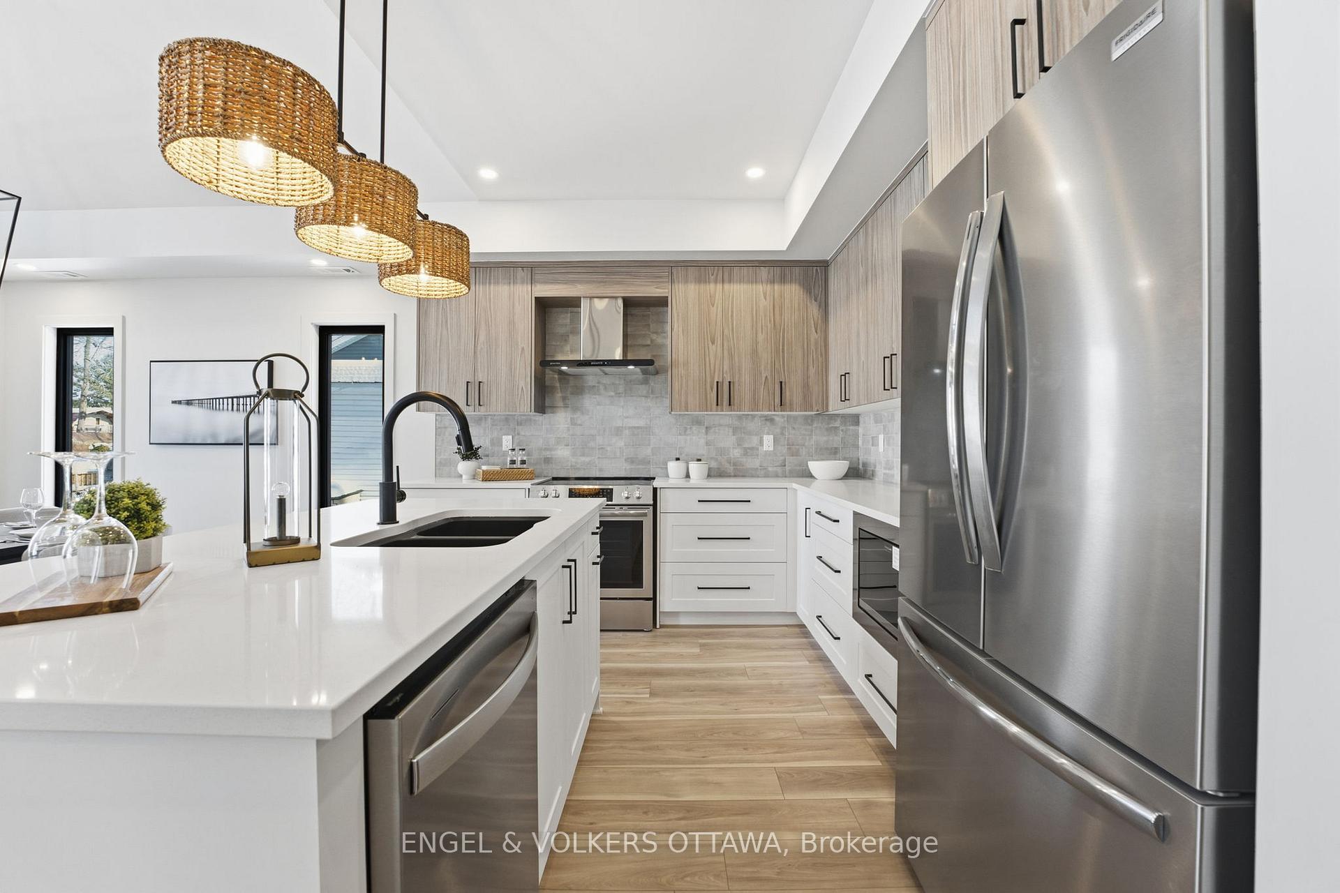 Photo 13 of 557 Bayview Drive, Ottawa, Constance Bay — HOMEH