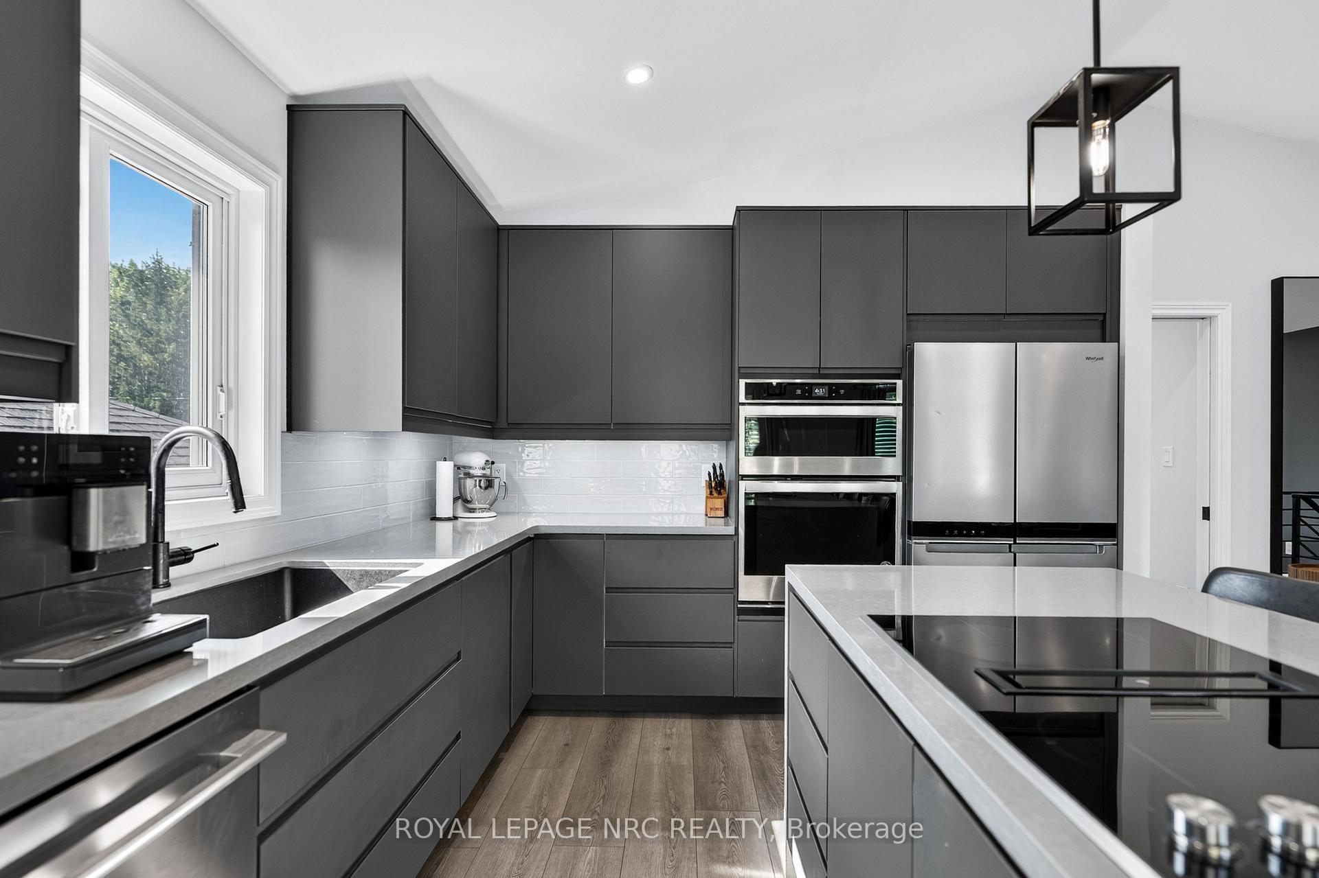 Photo 16 of 3843 Weinbrenner Road, Niagara Falls, Chippawa — HOMEH