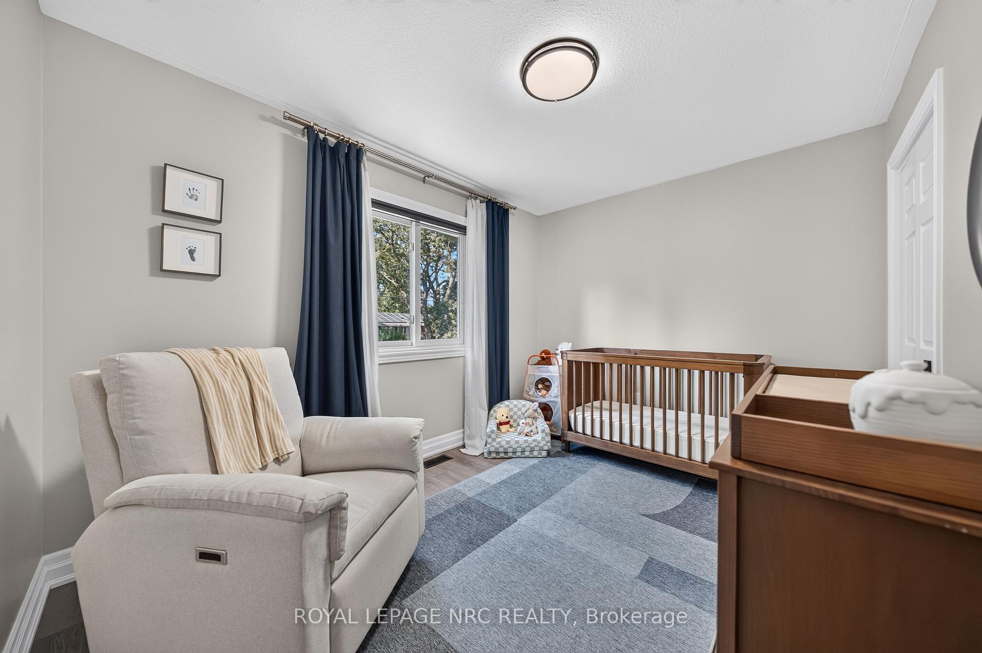 Photo 22 of 3843 Weinbrenner Road, Niagara Falls, Chippawa — HOMEH