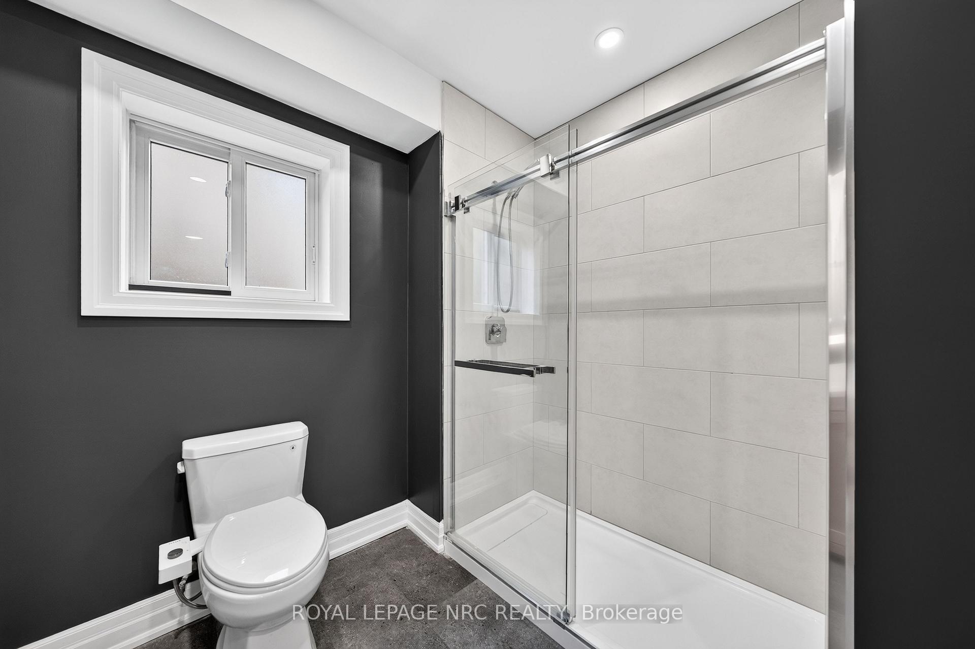 Photo 37 of 3843 Weinbrenner Road, Niagara Falls, Chippawa — HOMEH