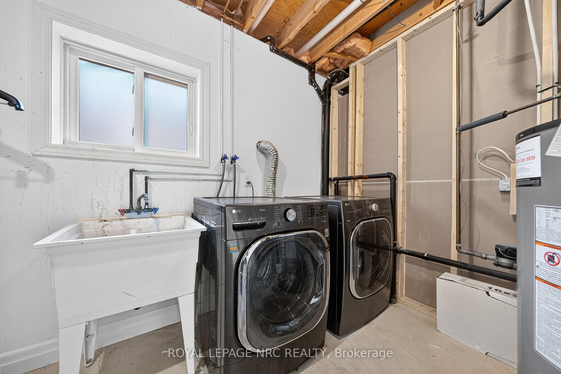 Photo 38 of 3843 Weinbrenner Road, Niagara Falls, Chippawa — HOMEH