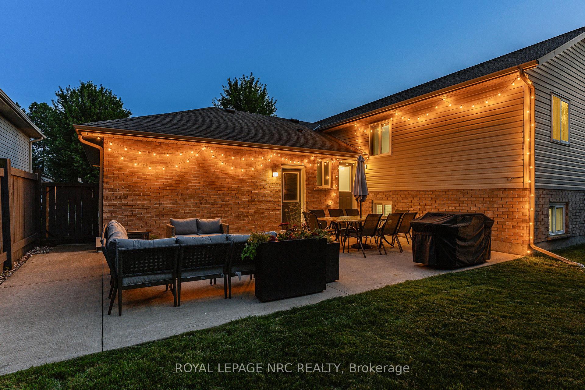 Photo 41 of 3843 Weinbrenner Road, Niagara Falls, Chippawa — HOMEH