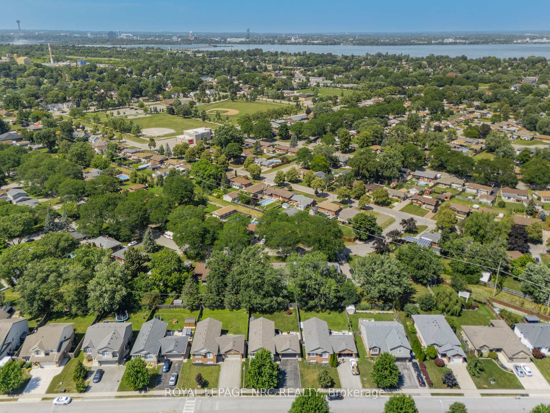 Photo 47 of 3843 Weinbrenner Road, Niagara Falls, Chippawa — HOMEH