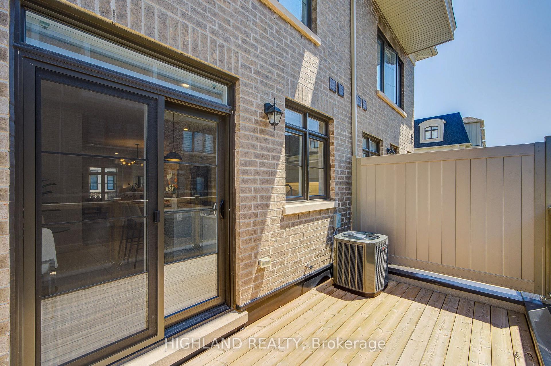 Photo 20 of Unit 22, 270 Melody Common, Oakville, River Oaks — HOMEH