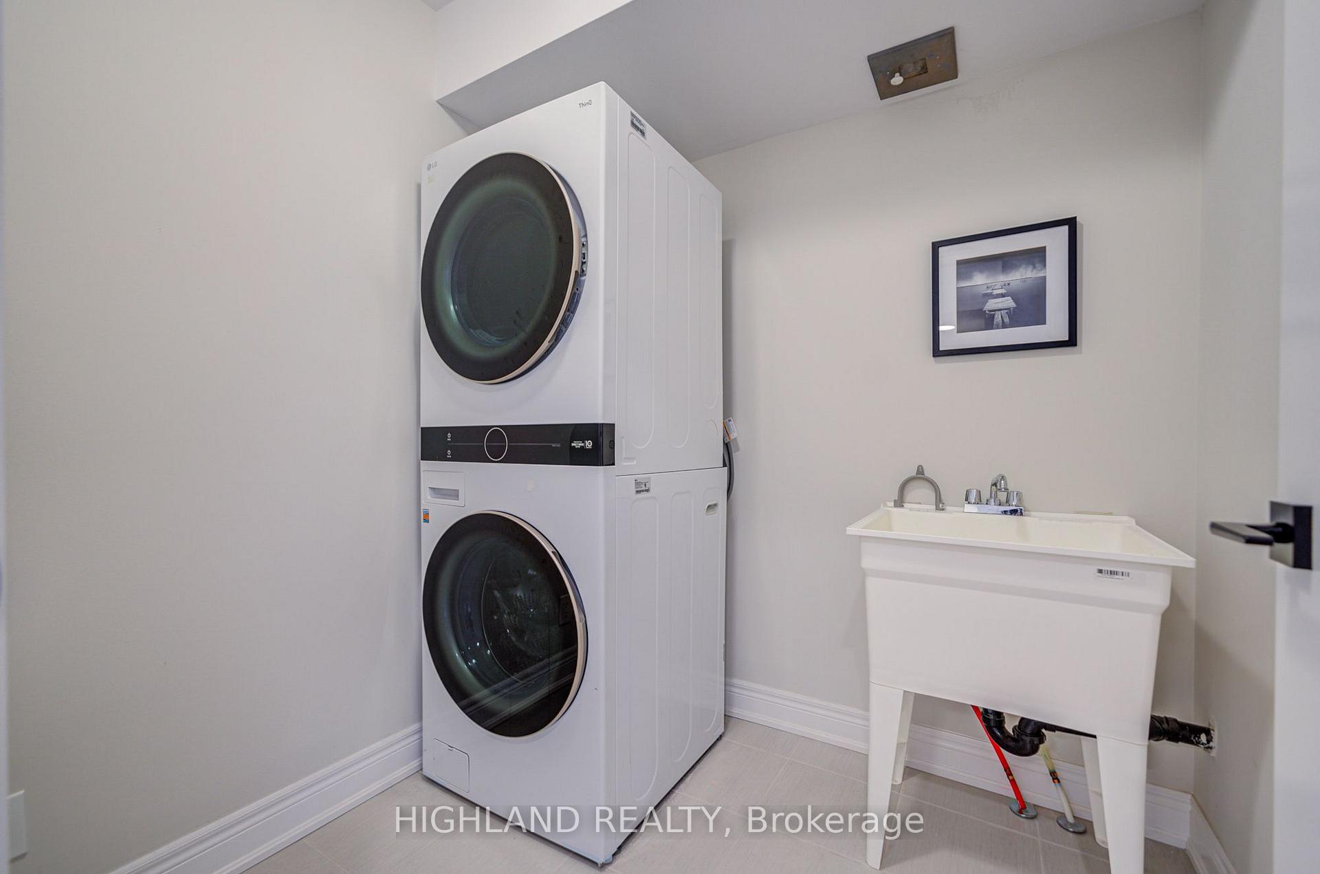 Photo 32 of Unit 22, 270 Melody Common, Oakville, River Oaks — HOMEH