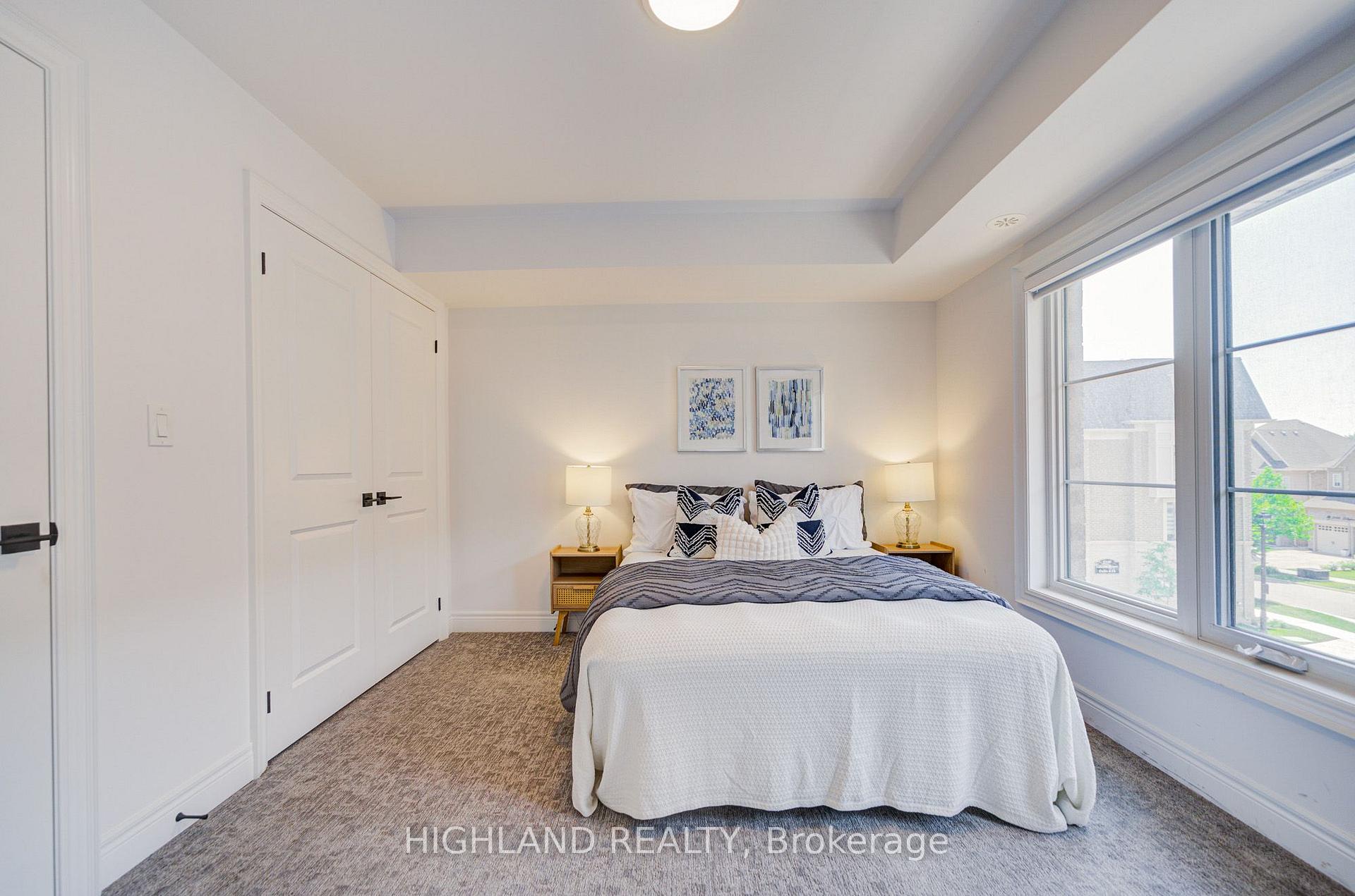Photo 36 of Unit 22, 270 Melody Common, Oakville, River Oaks — HOMEH