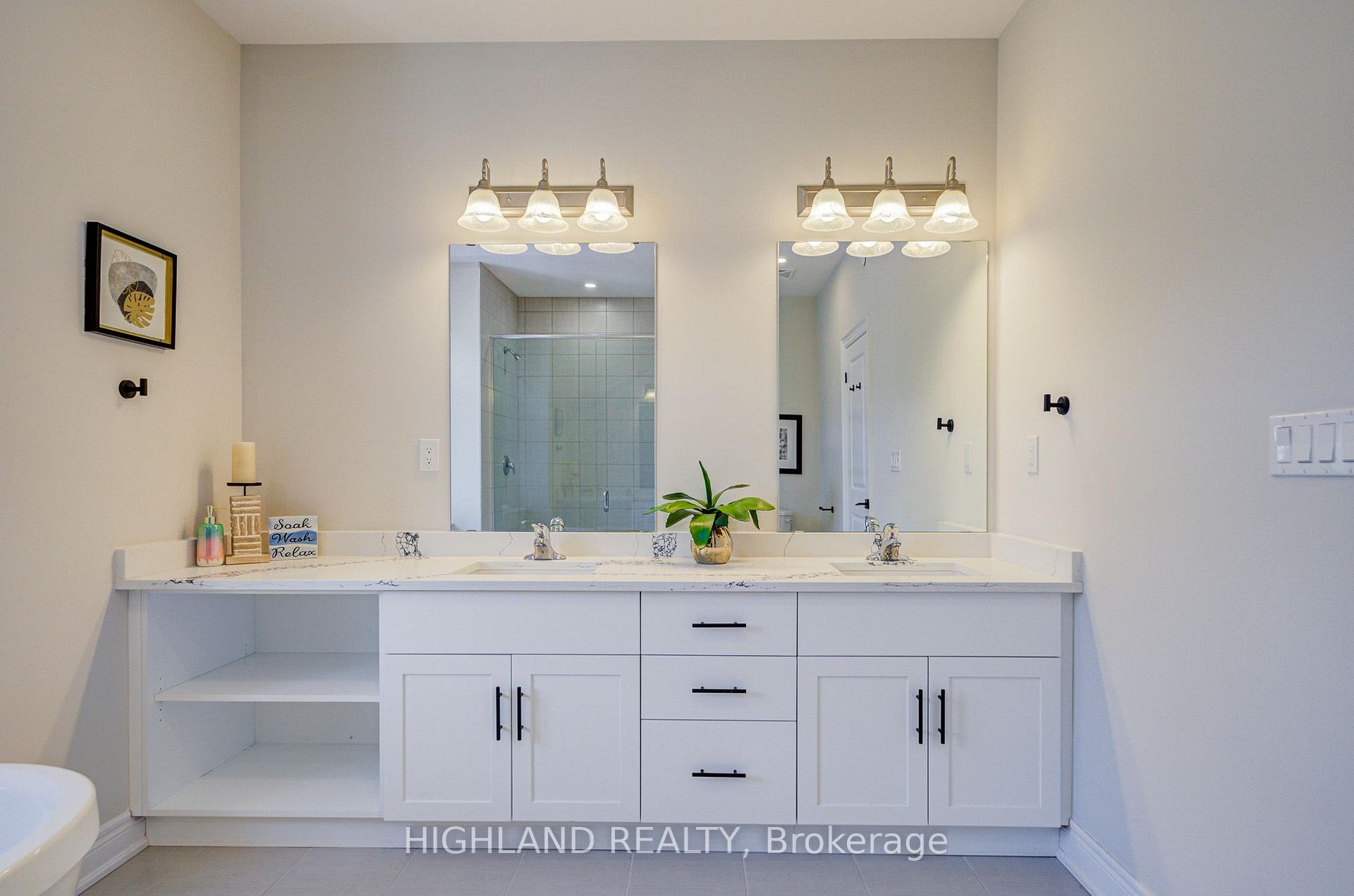 Photo 45 of Unit 22, 270 Melody Common, Oakville, River Oaks — HOMEH