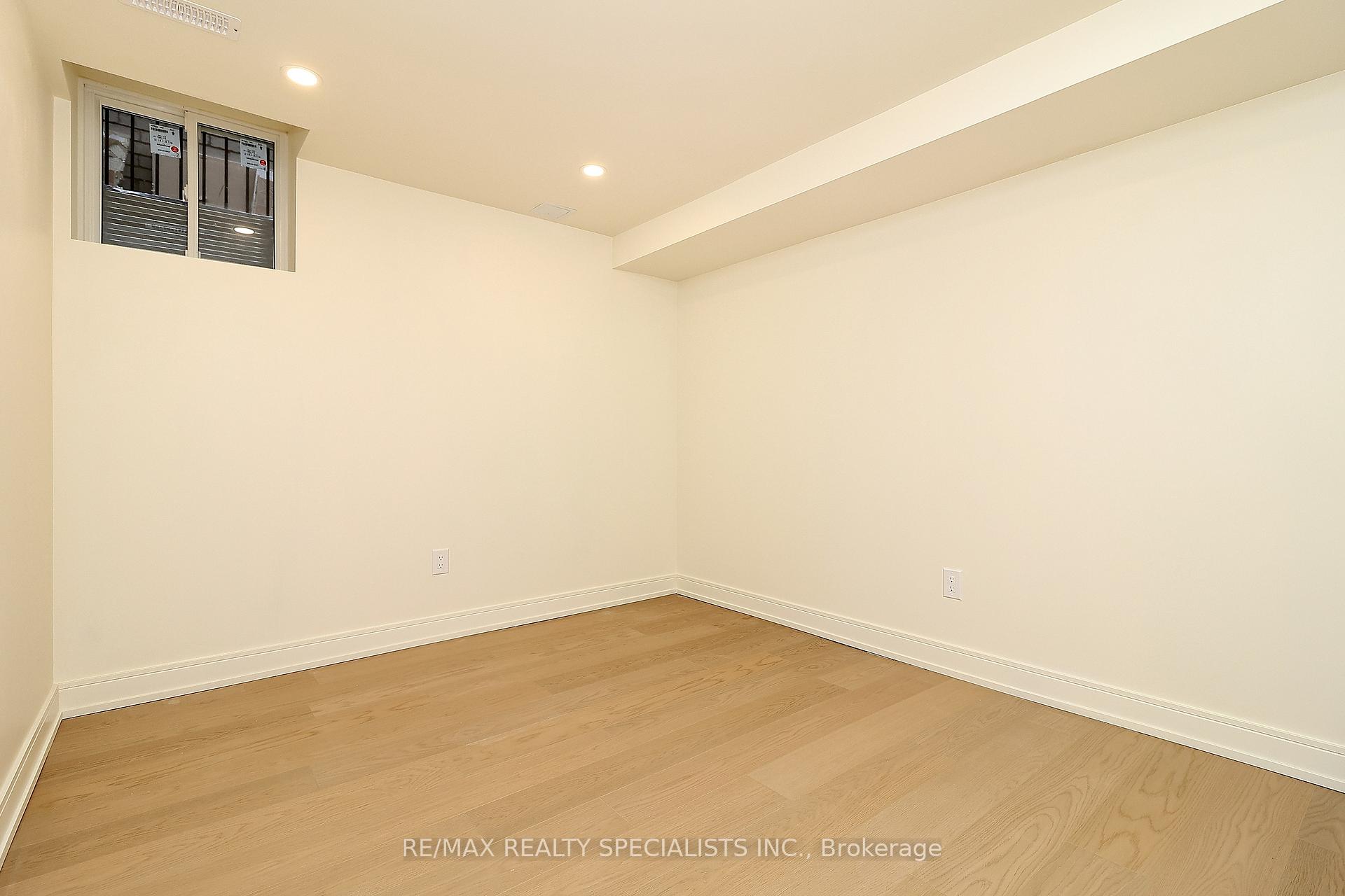 Photo 10 of 5815 Rainspring Drive, Mississauga, Churchill Meadows — HOMEH