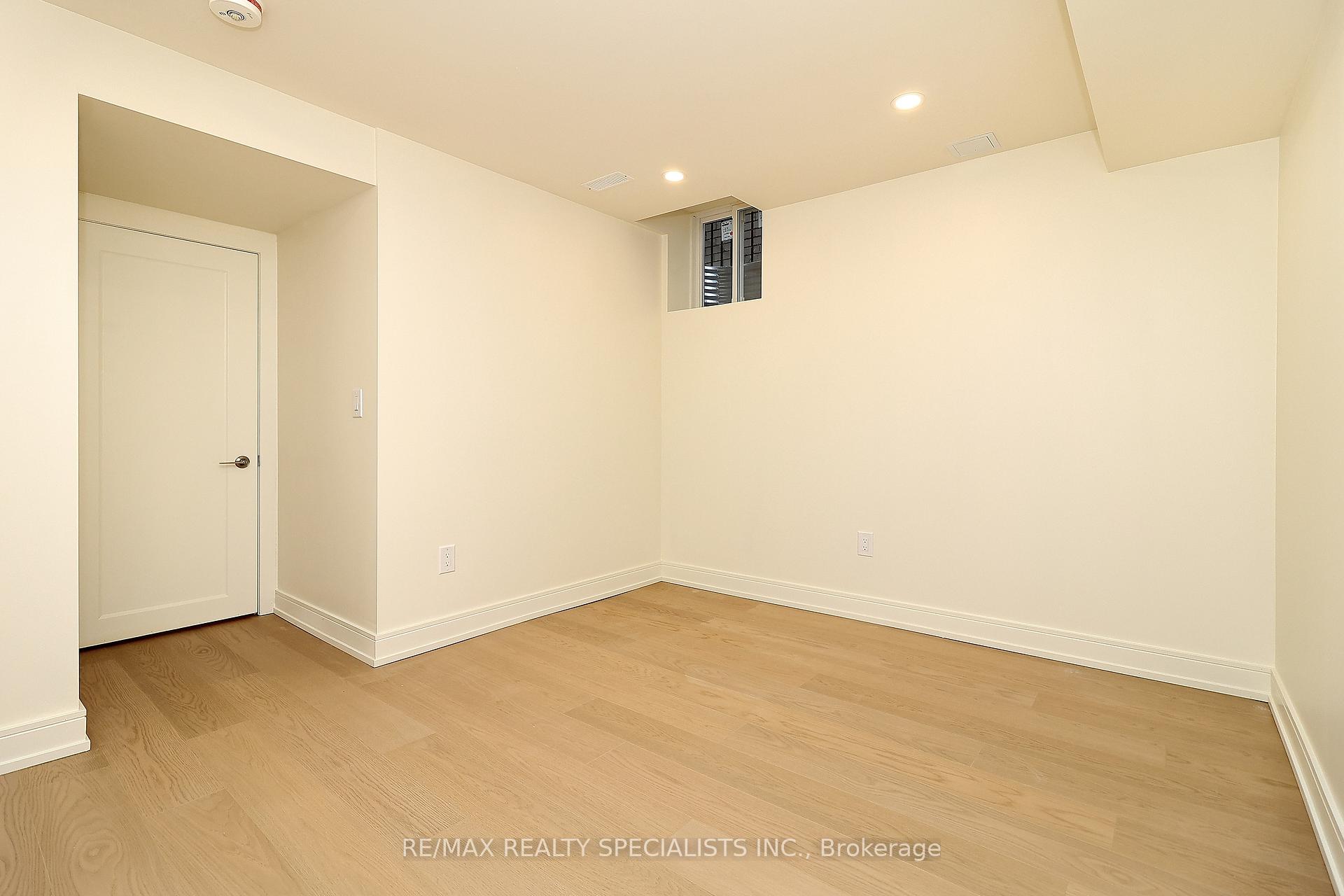 Photo 11 of 5815 Rainspring Drive, Mississauga, Churchill Meadows — HOMEH