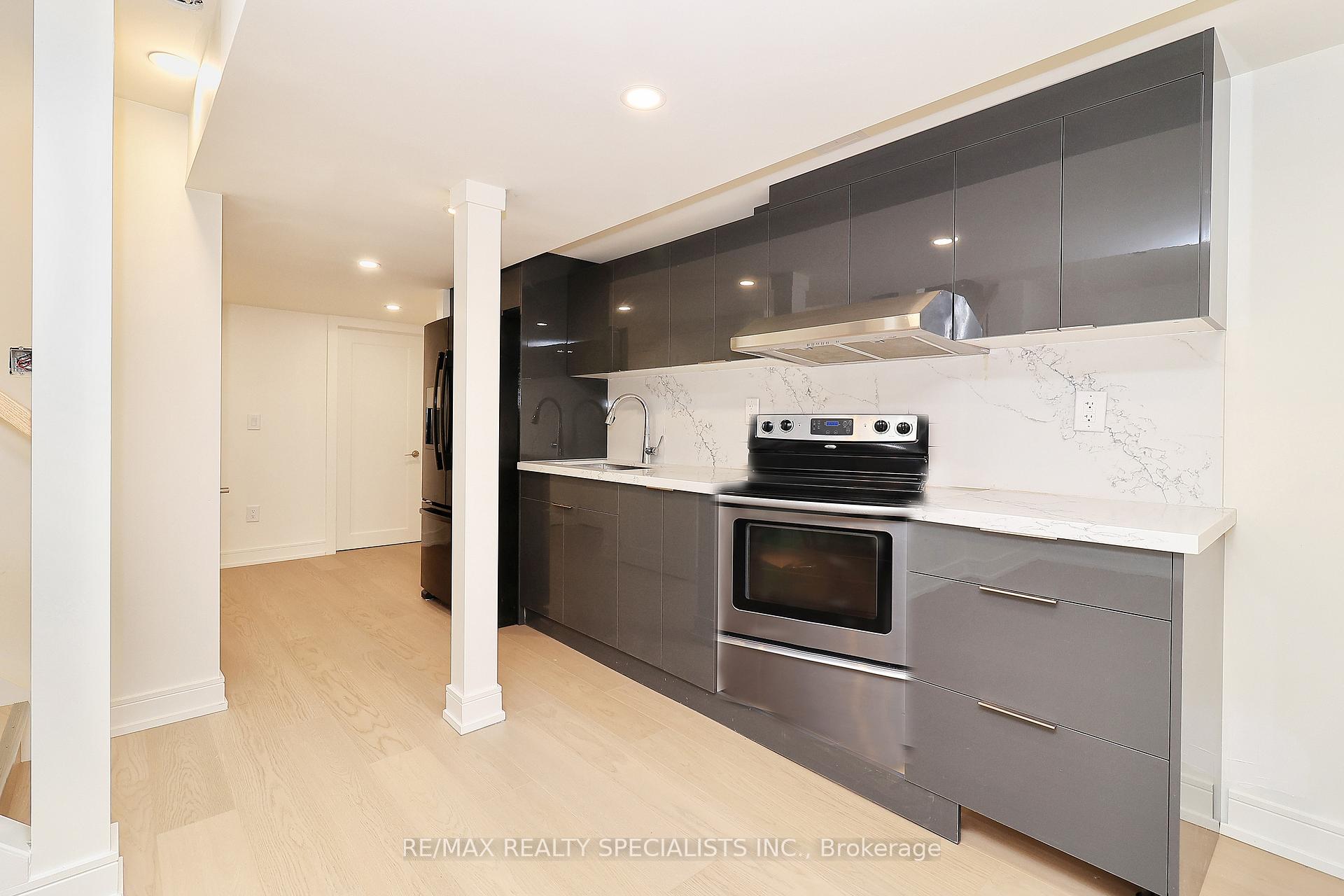 Photo 21 of 5815 Rainspring Drive, Mississauga, Churchill Meadows — HOMEH