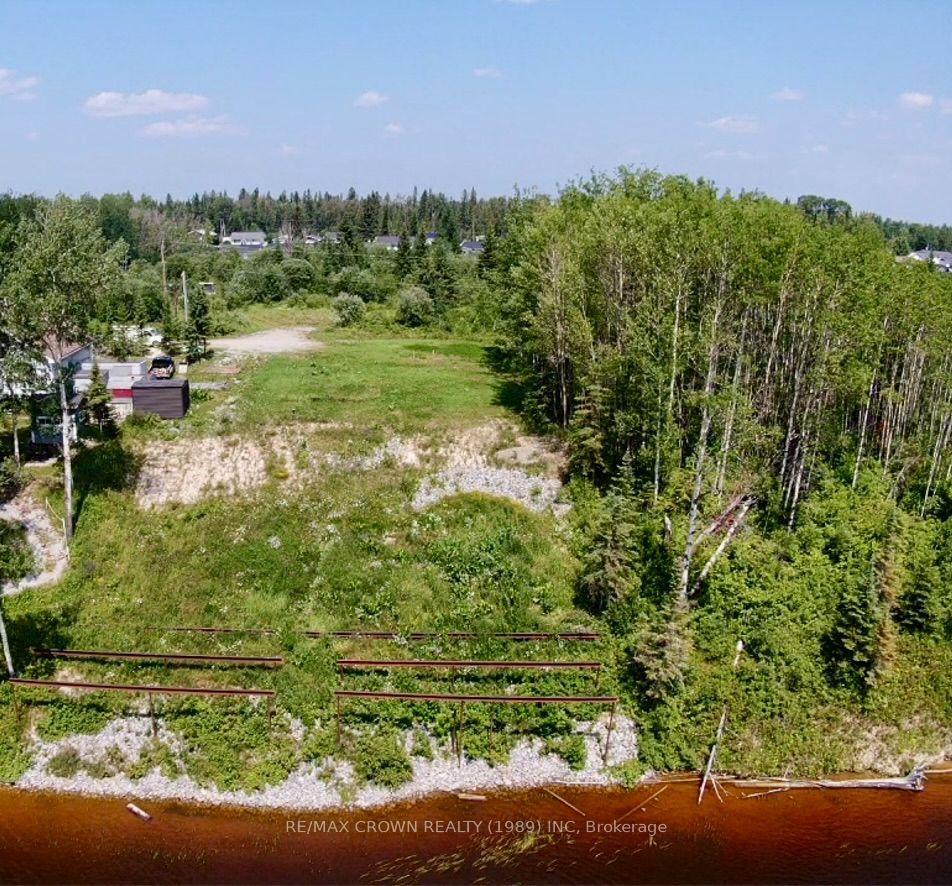 Photo 4 of Unit A, 120 Mitchell Road, Kapuskasing — HOMEH