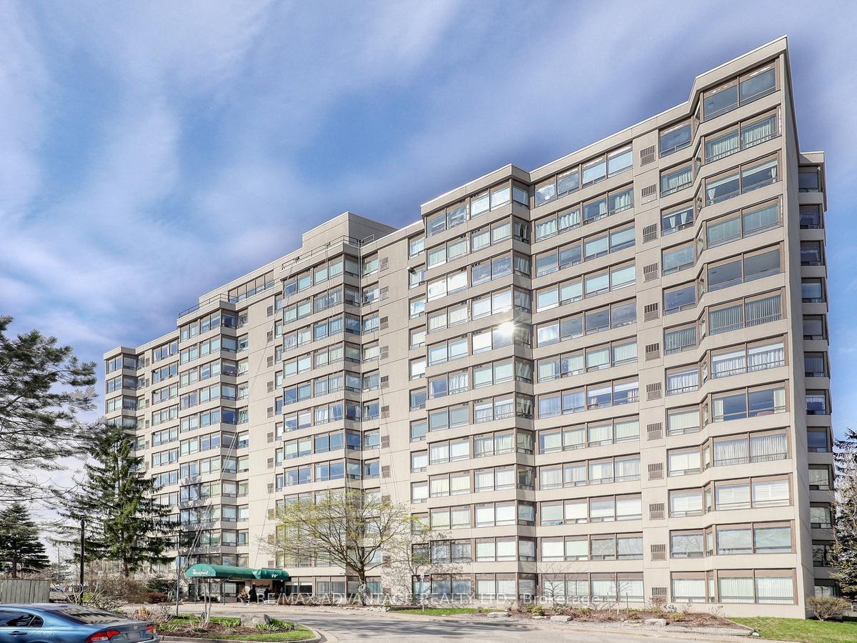Front of Unit 205, 744 Wonderland Road S
