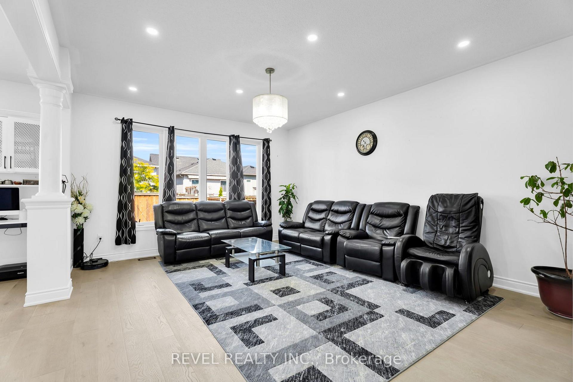 Photo 8 of 536 Brett Street, Shelburne — HOMEH